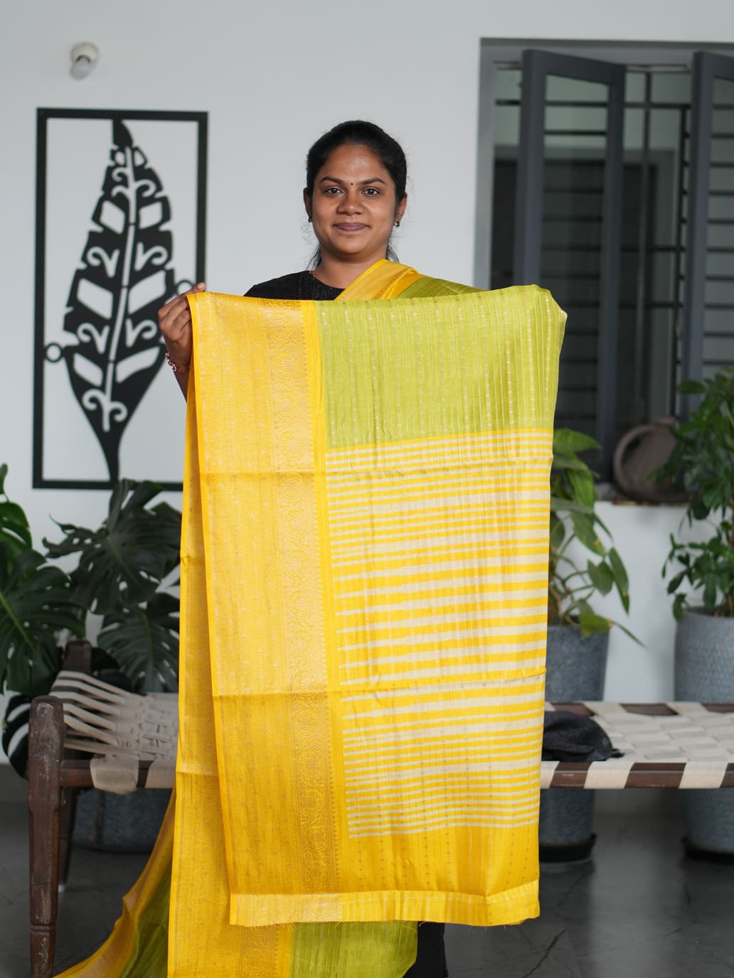 Semi Banarus Sarees Regal Elegance / SKU210 – 10