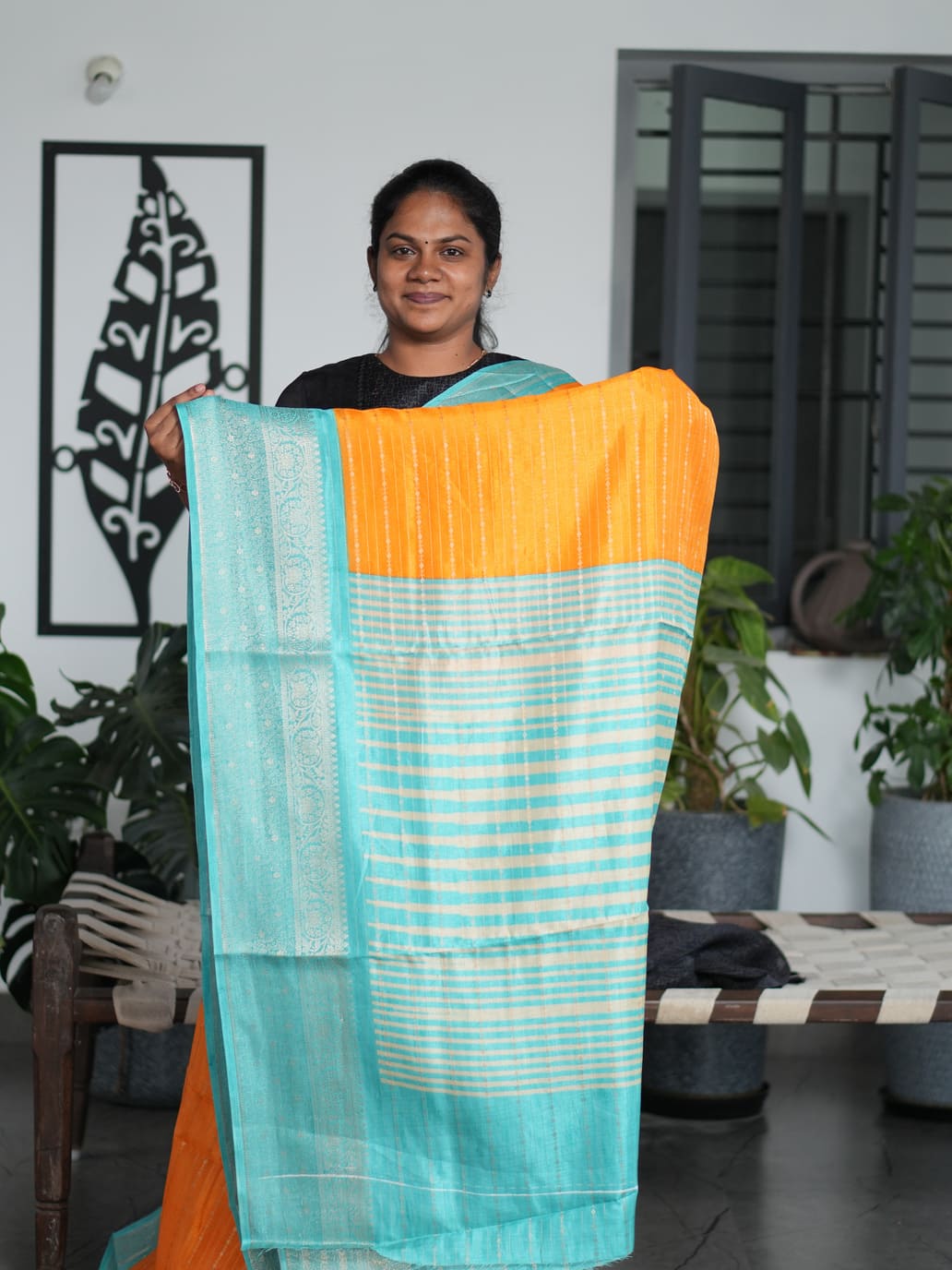 Semi Banarus Sarees Classic Splendor / SKU210 – 12