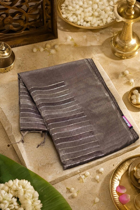 Handloom Matka Silk Sarees Royal Weave