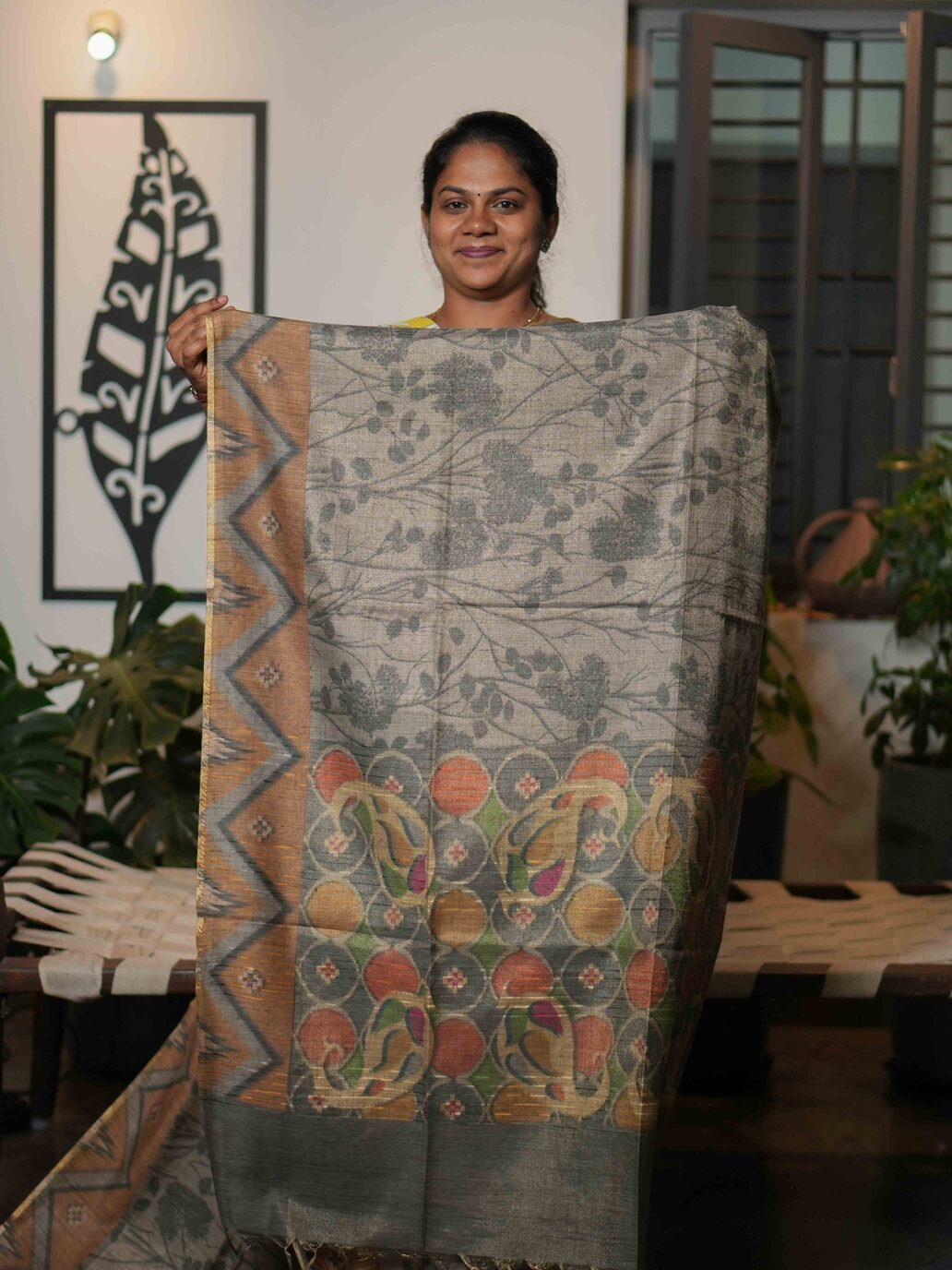 Tissue Bhaswada Sarees Signature Elegance / SKU212 – 5