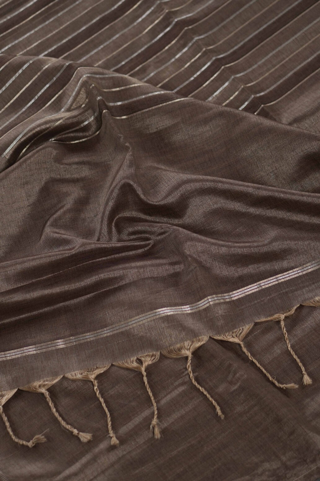 Handloom Matka Silk Sarees Royal Weave
