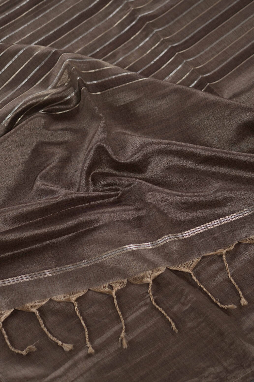 Handloom Matka Silk Sarees Royal Weave
