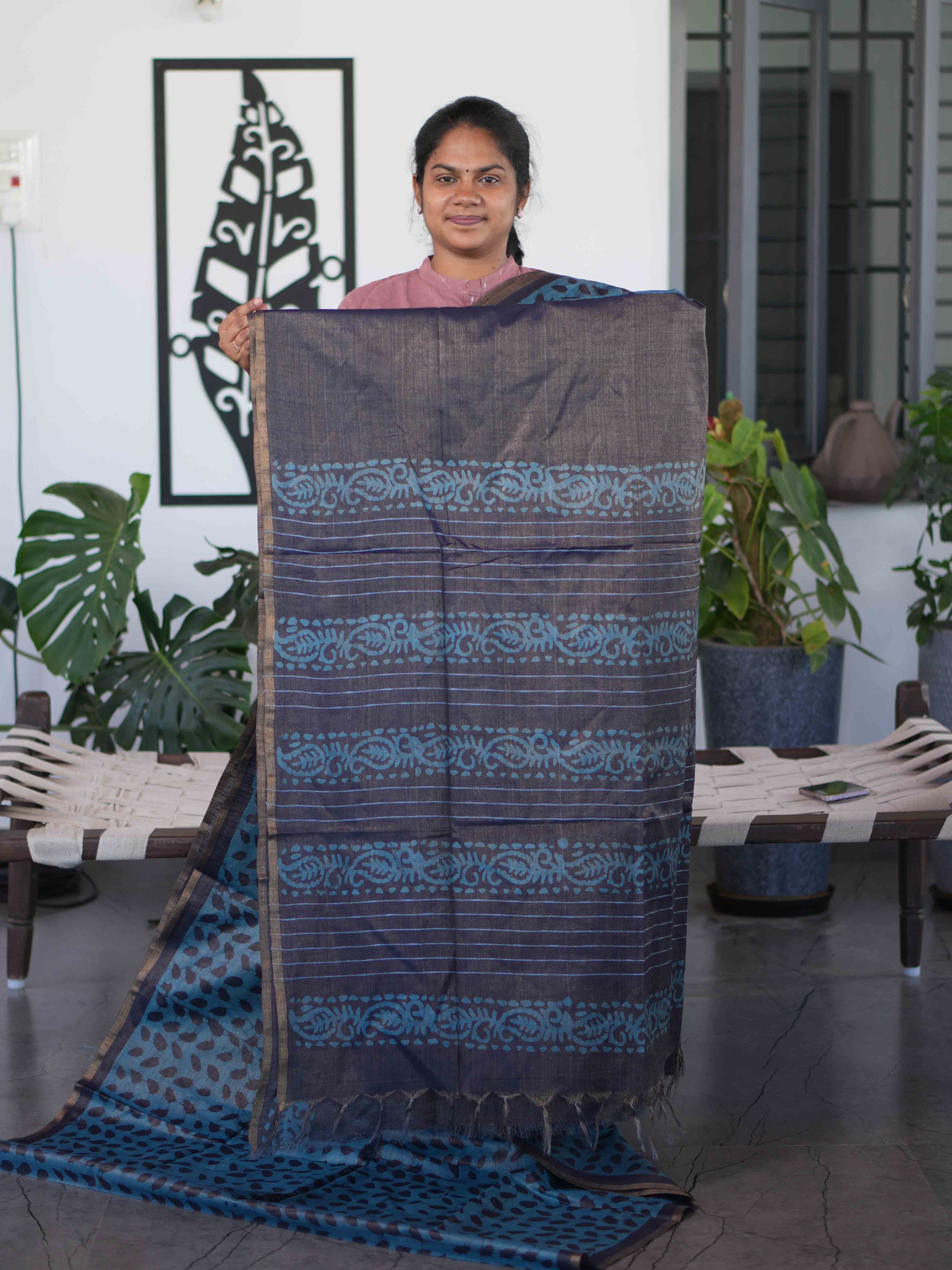 Tissue Staple Tussar Sarees Festive Glow / SKU264 – 1