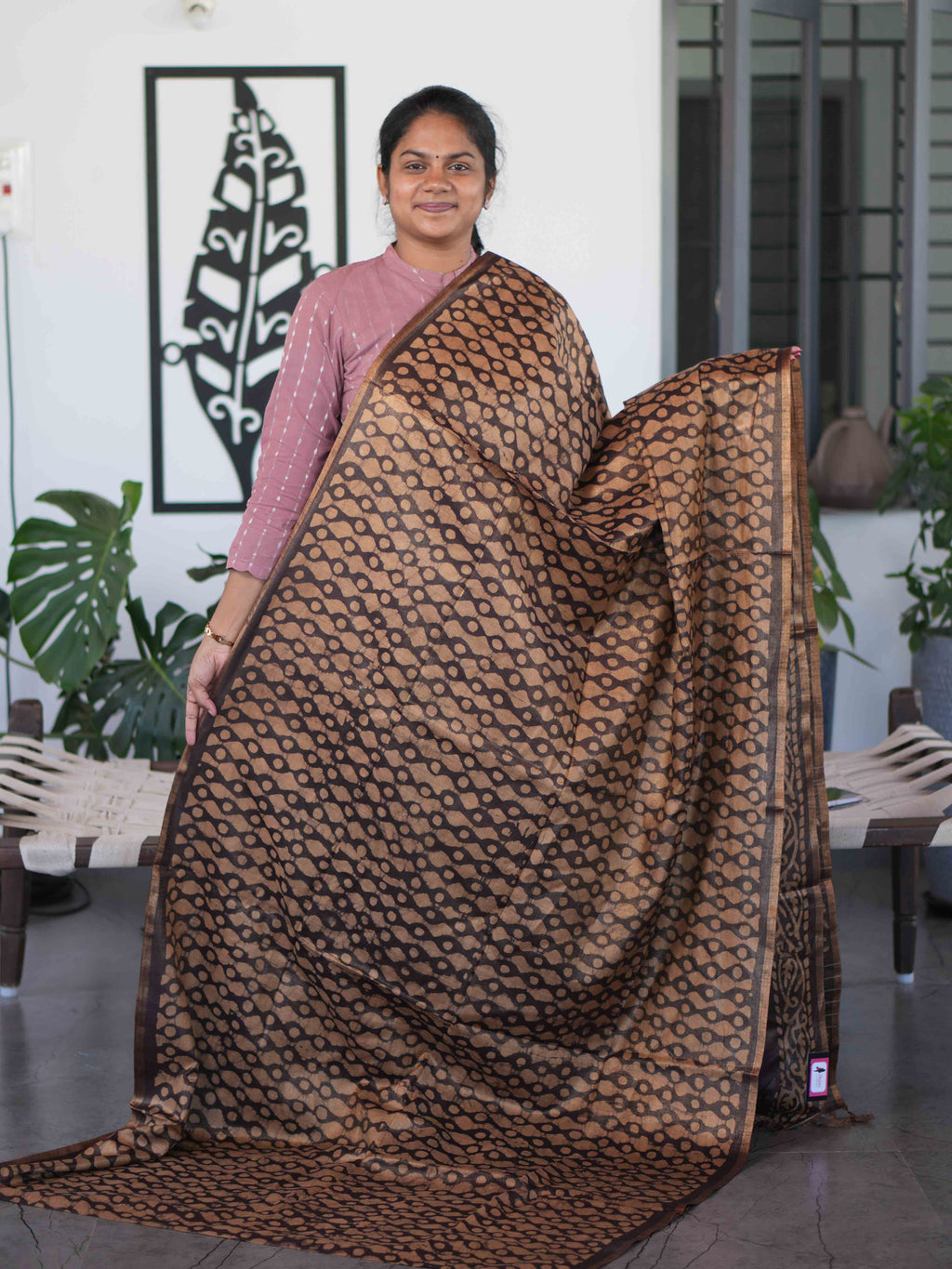 Tissue Staple Tussar Sarees Elegant Radiance / SKU264 – 4