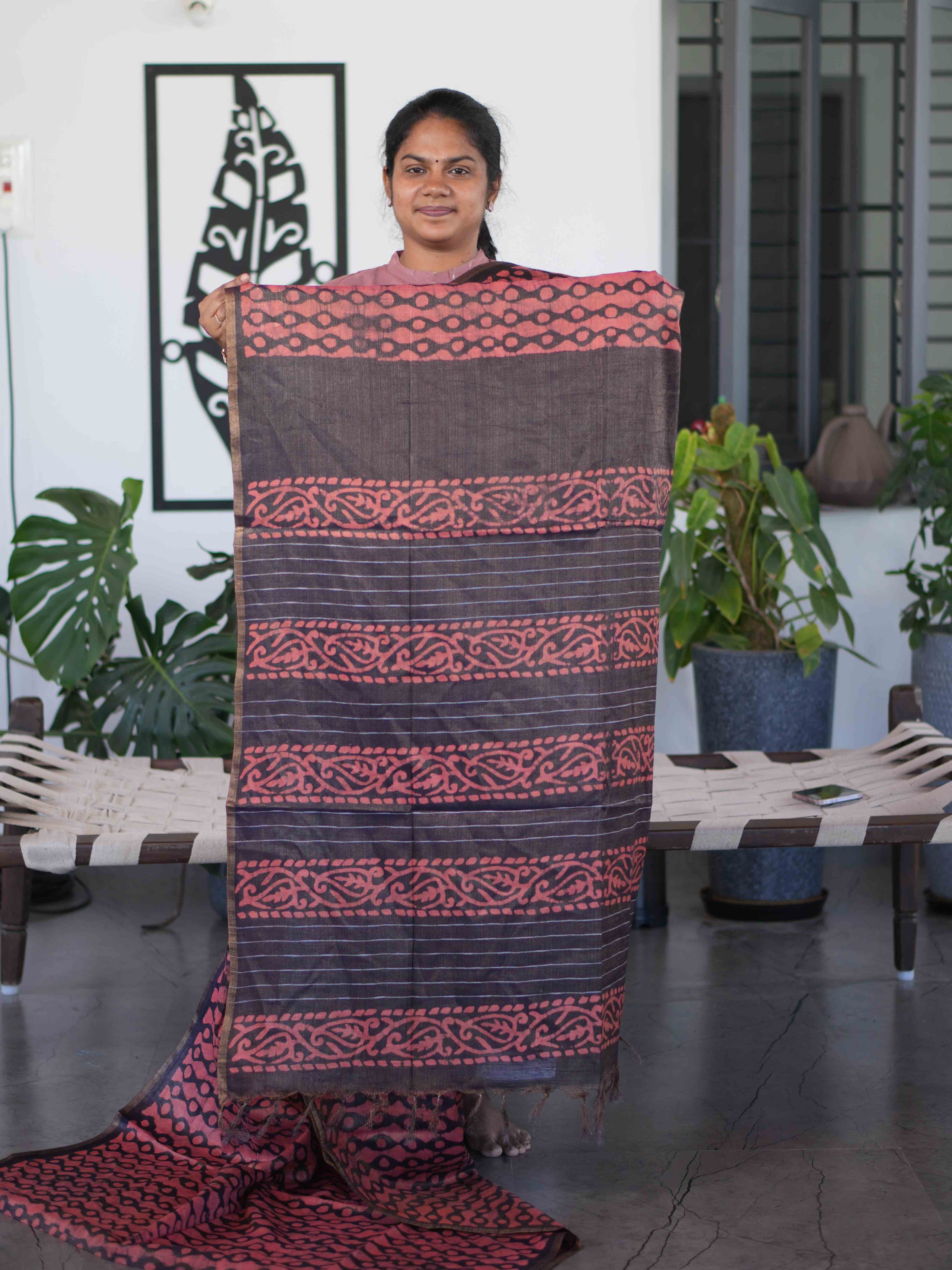 Tissue Staple Tussar Sarees Timeless Grace / SKU264 – 7