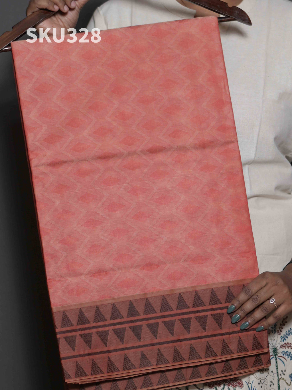 Handloom Cotton Sarees Graceful Drape / SKU328 – 8