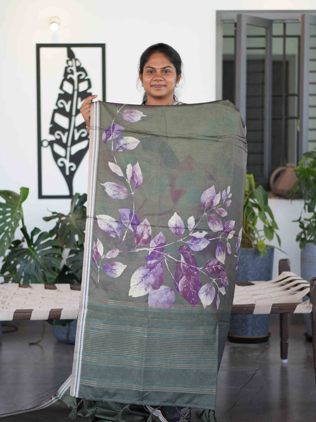 Digital Tussar Sarees Artistic Grace / SKU280 – 1