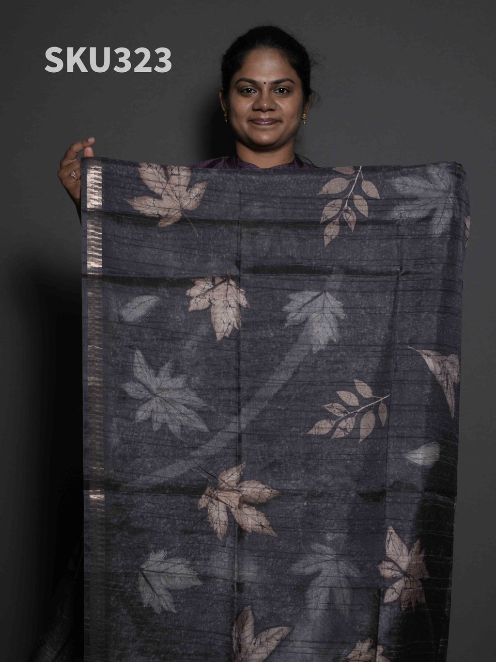 Printed Matka Silk Sarees Royal Grace / SKU323 – 4