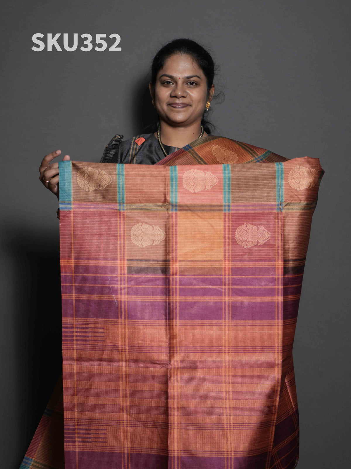 Tissue Chappa Sarees Timeless Charm / SKU352 – 3