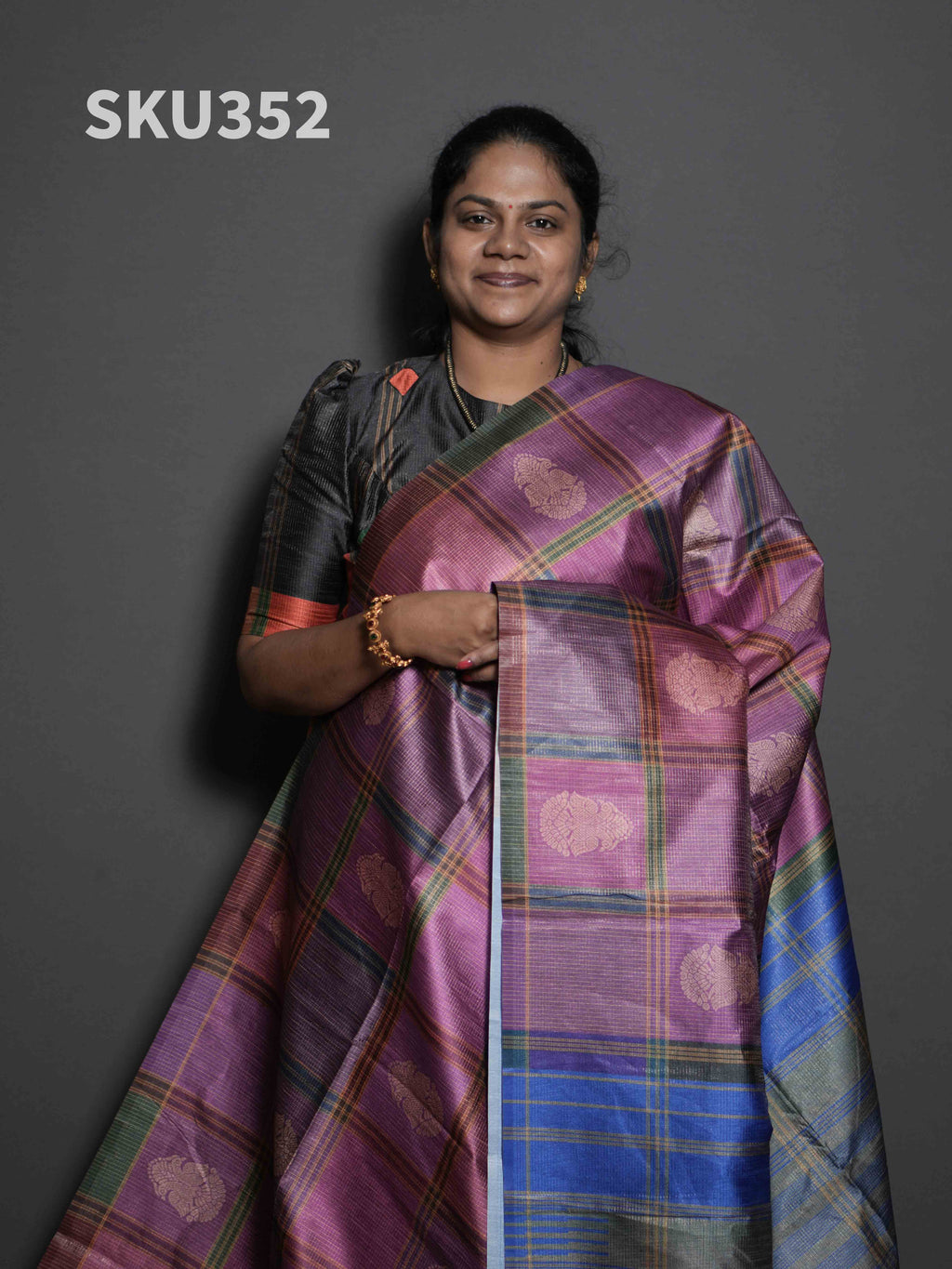 Tissue Chappa Sarees Modern Appeal / SKU352 – 4