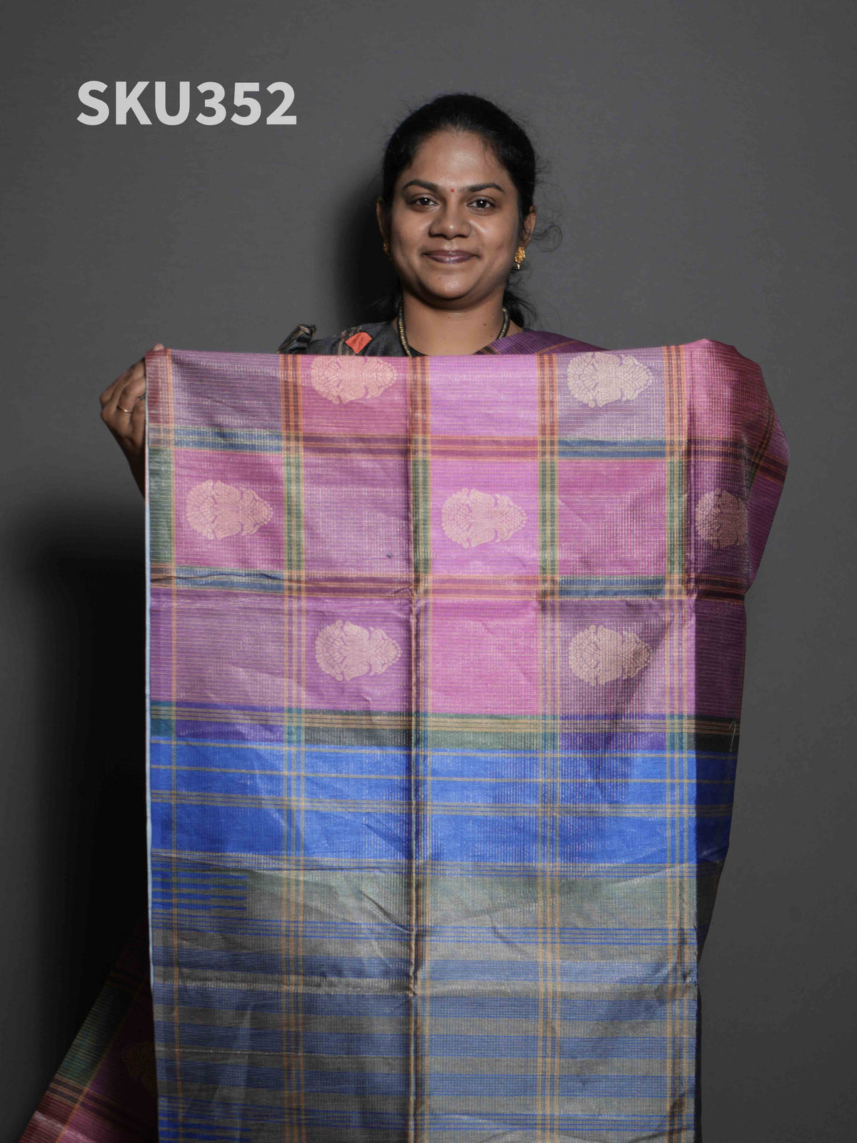 Tissue Chappa Sarees Modern Appeal / SKU352 – 4