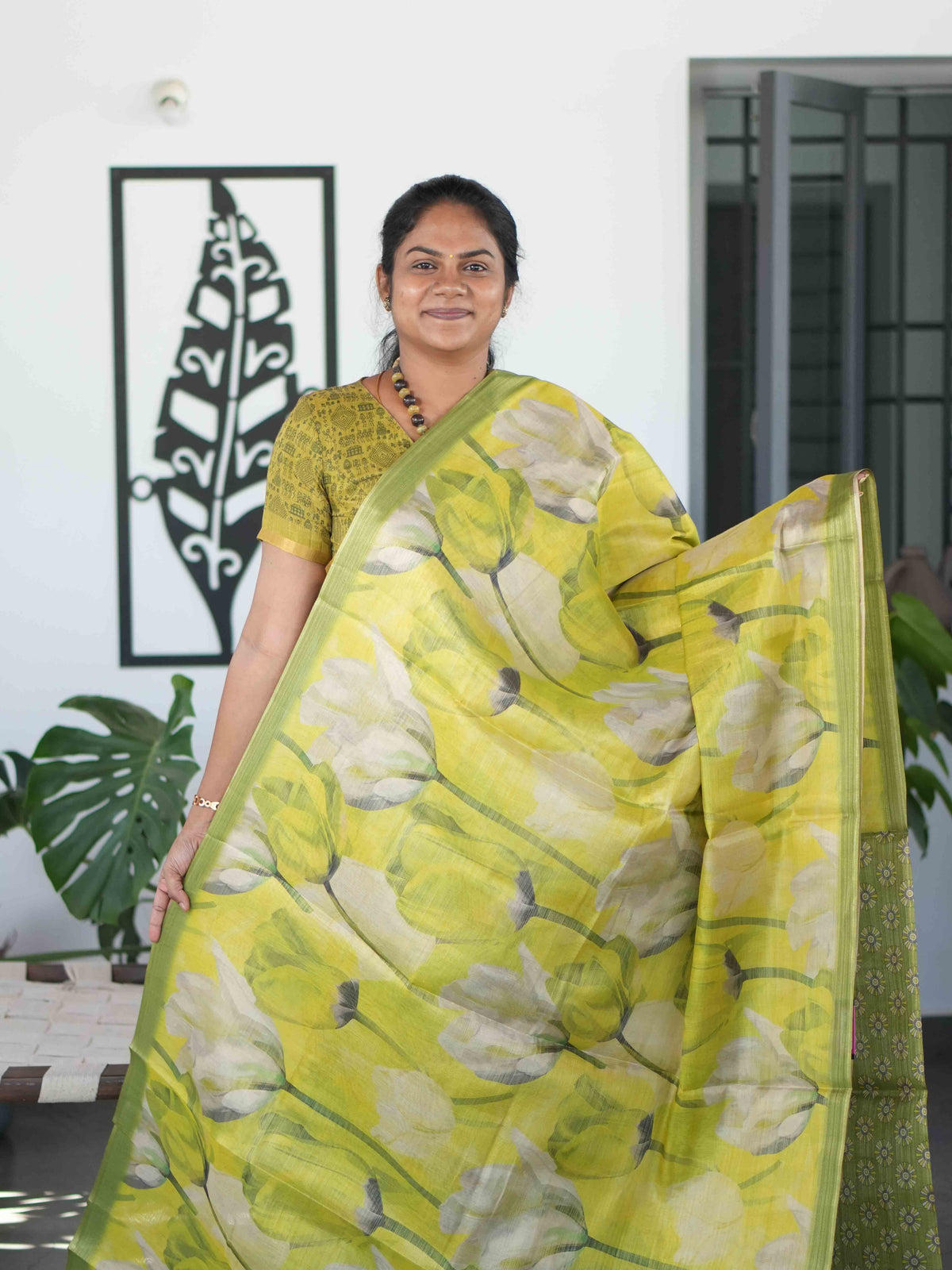 Linen Tissue Sarees Soft Radiance / SKU285 – 1