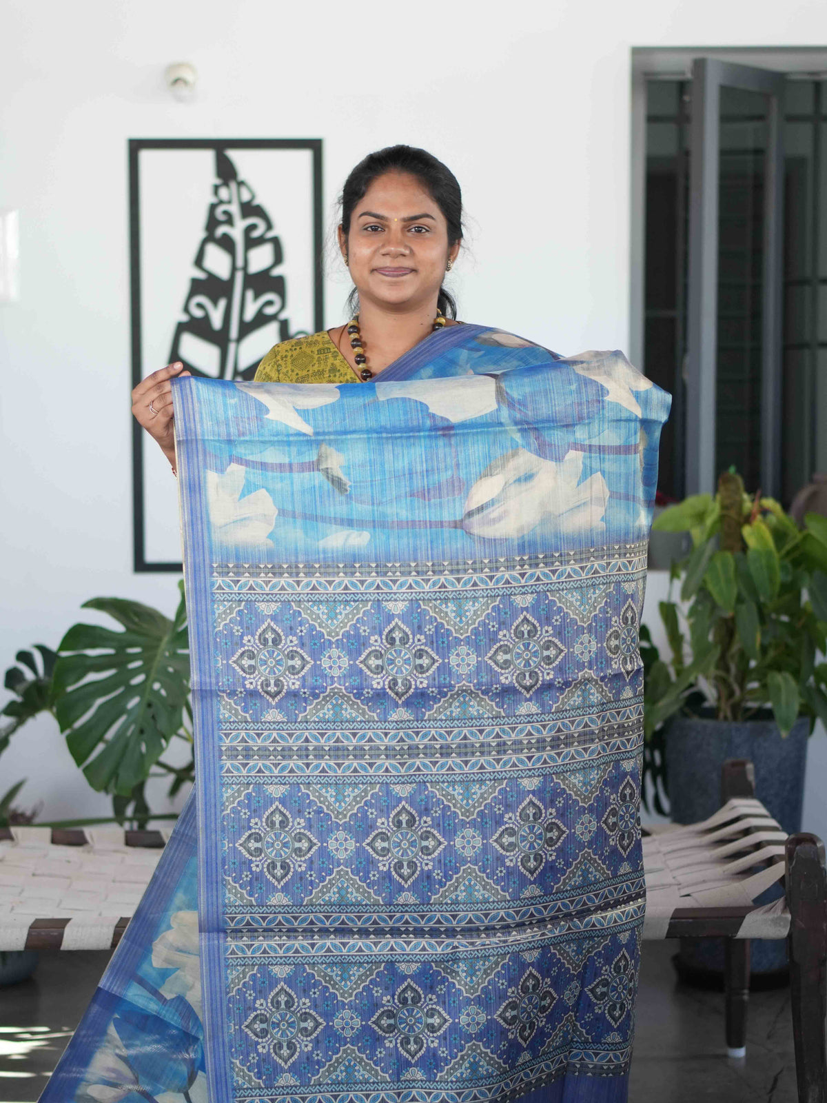 Linen Tissue Sarees Refined Charm / SKU285 – 5