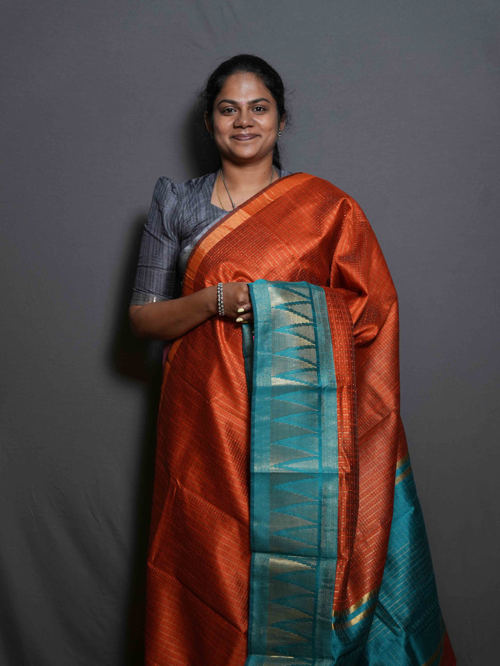 Raw Silk Sarees Classic Charm / SKU292 – 3