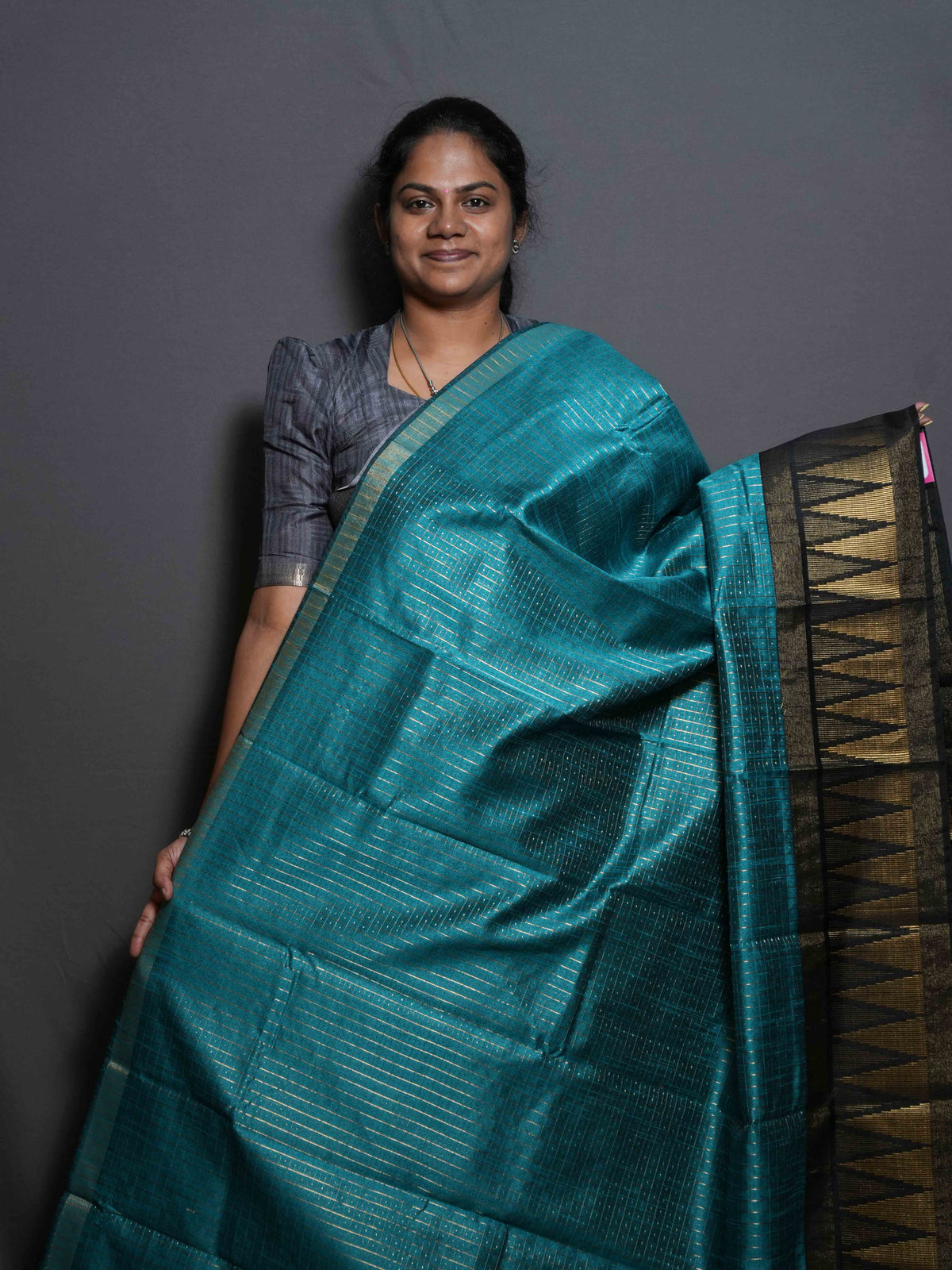 Raw Silk Sarees Timeless Radiance / SKU292 – 6