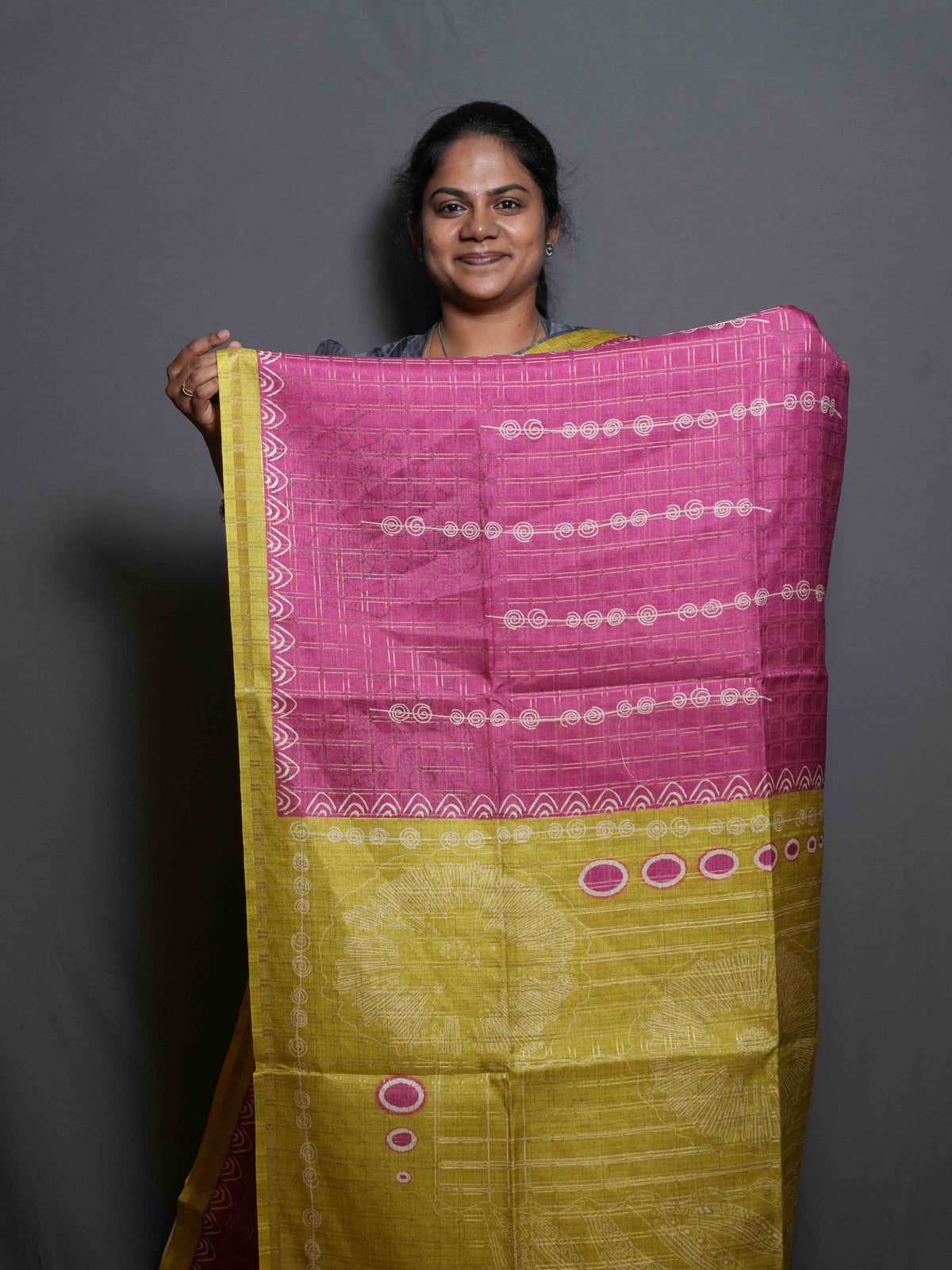 Varnika Chex Sarees Classic Checks / SKU295 – 1