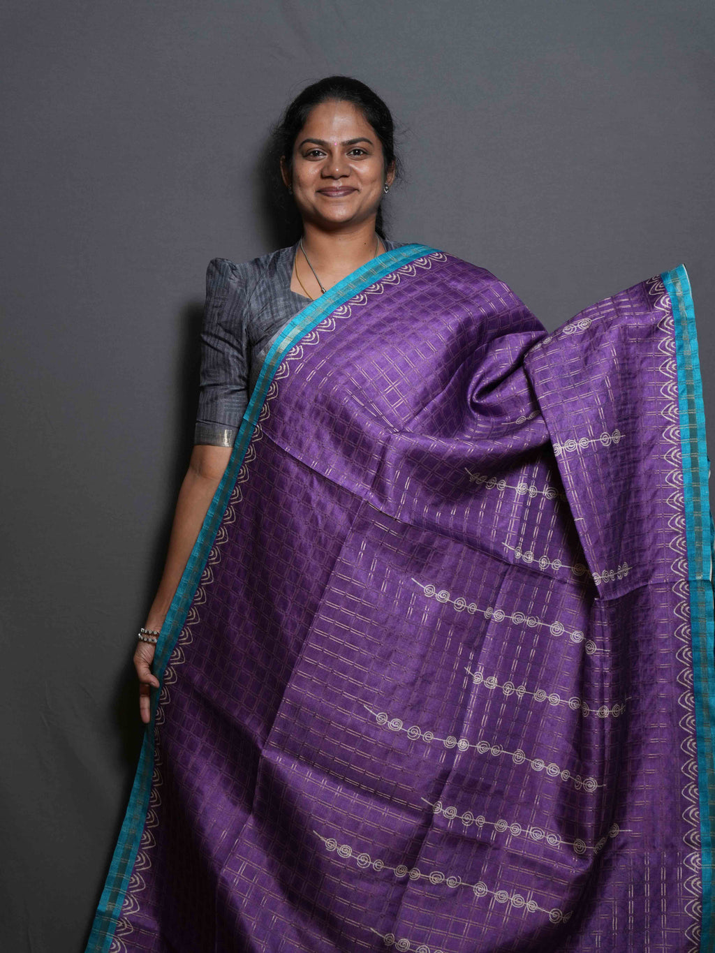 Varnika Chex Sarees Graceful Checks / SKU295 – 2