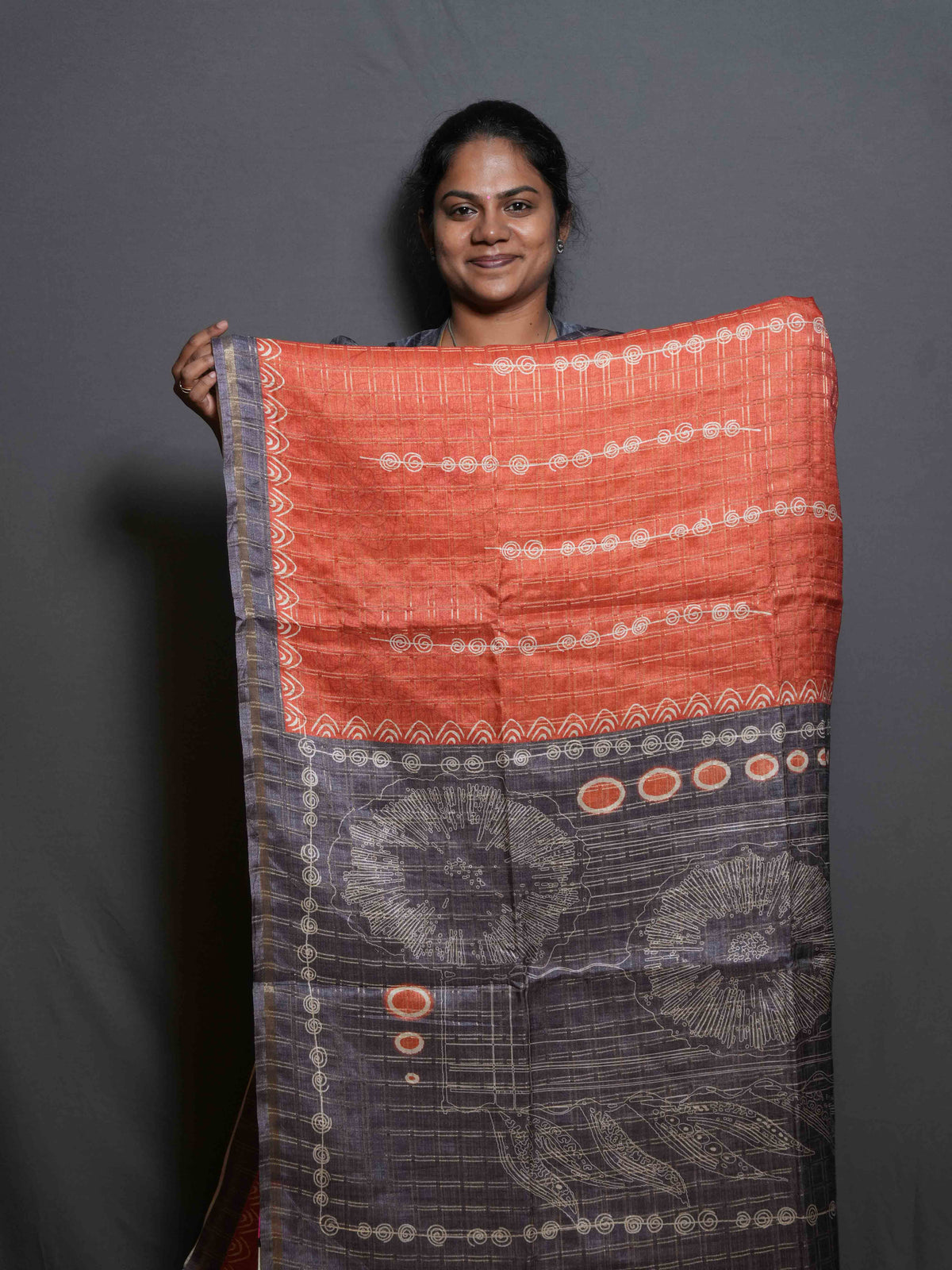 Varnika Chex Sarees Refined Checks / SKU295 – 5