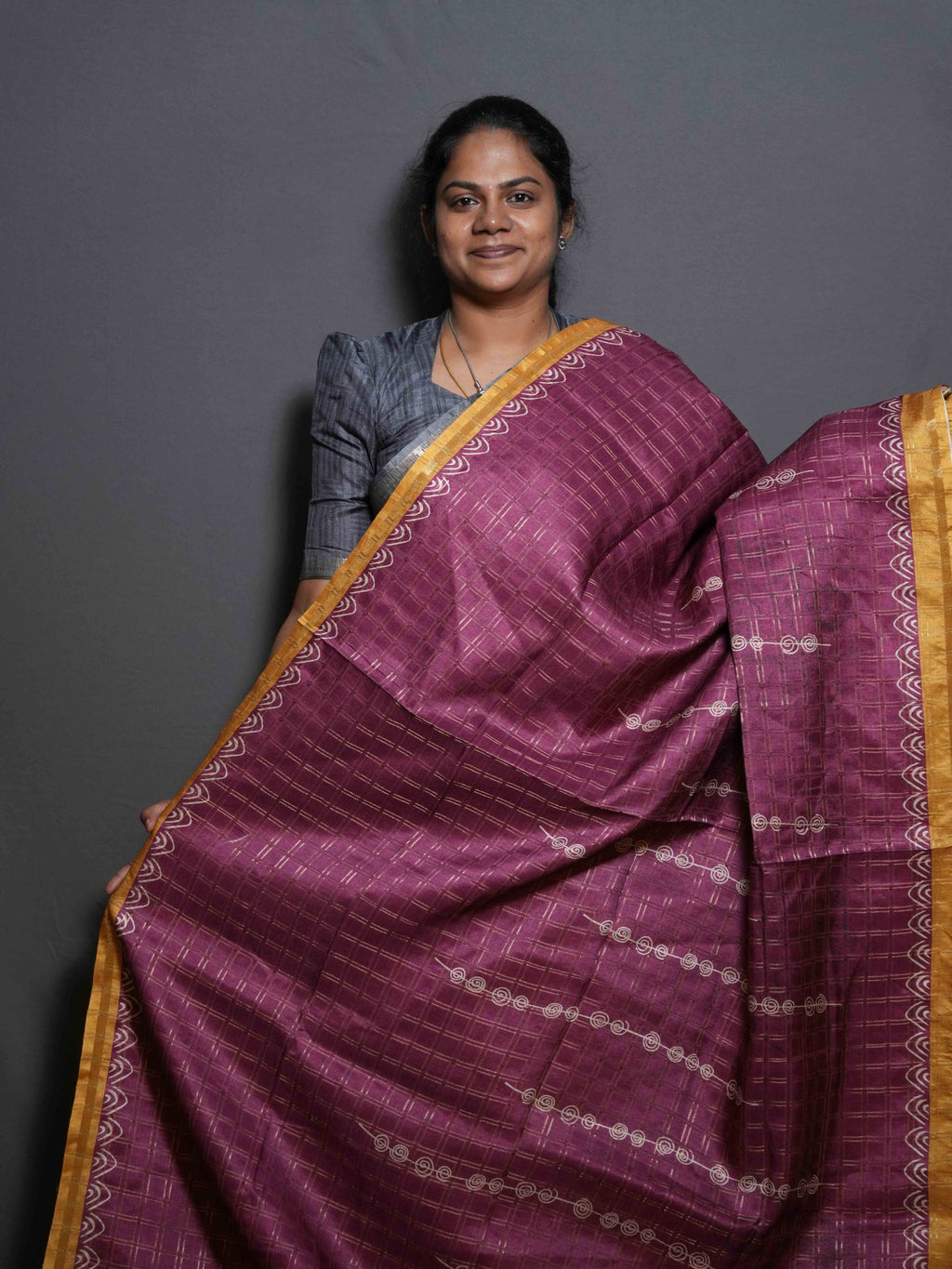Varnika Chex Sarees Classic Charm / SKU295 – 7