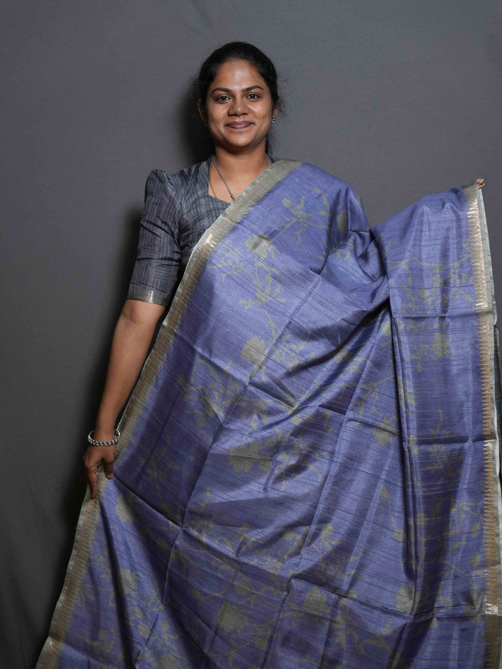 Matka Tussar Sarees Elegant Weave / SKU290 – 5