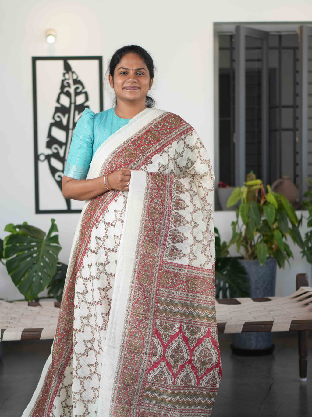Printed Jute Cotton Sarees Refined Artwork / SKU301 – 6