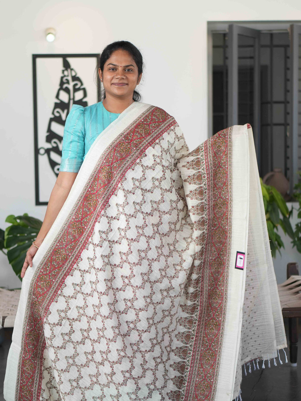 Printed Jute Cotton Sarees Refined Artwork / SKU301 – 6