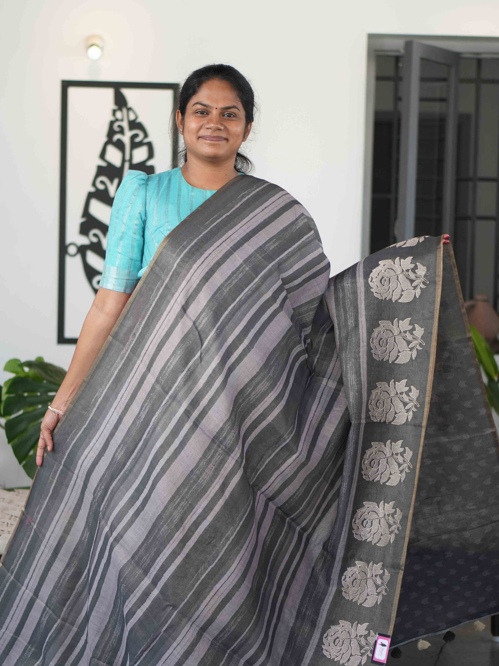 Printed Linen Tissue Sarees Heritage Charm / SKU305 – 002