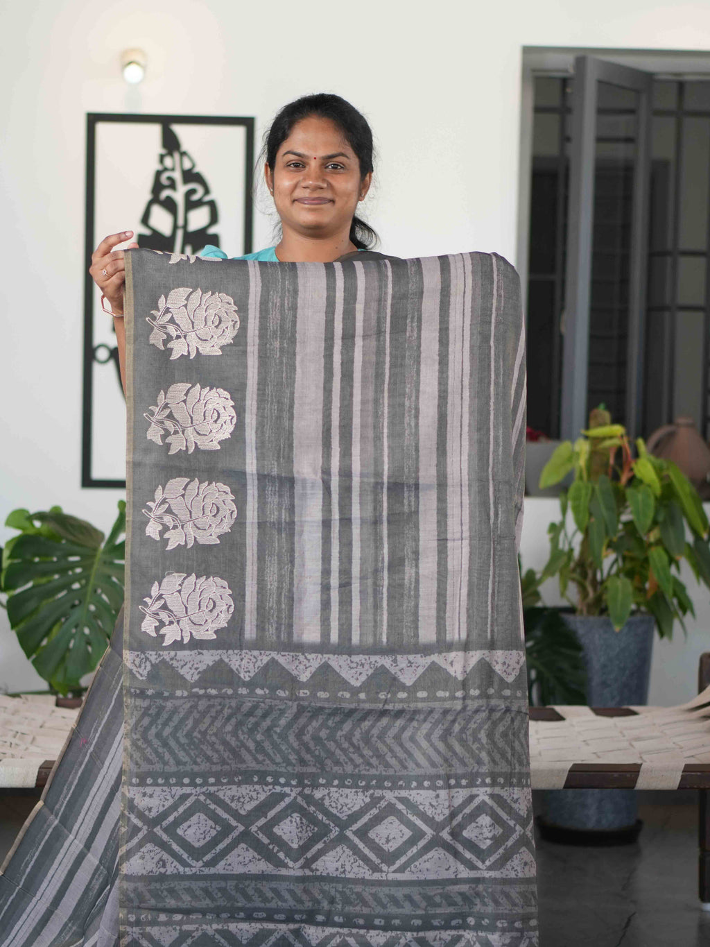 Printed Linen Tissue Sarees Heritage Charm / SKU305 – 002