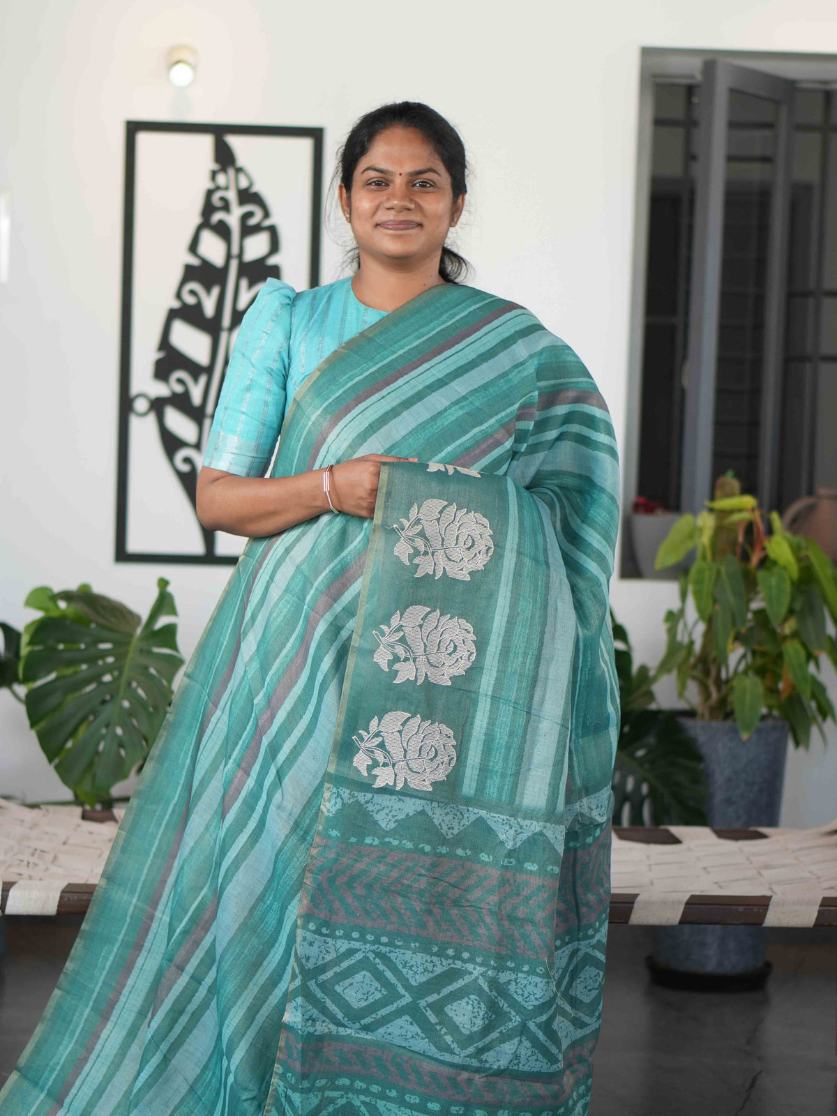 Printed Linen Tissue Sarees Elegant Weave / SKU305 – 004