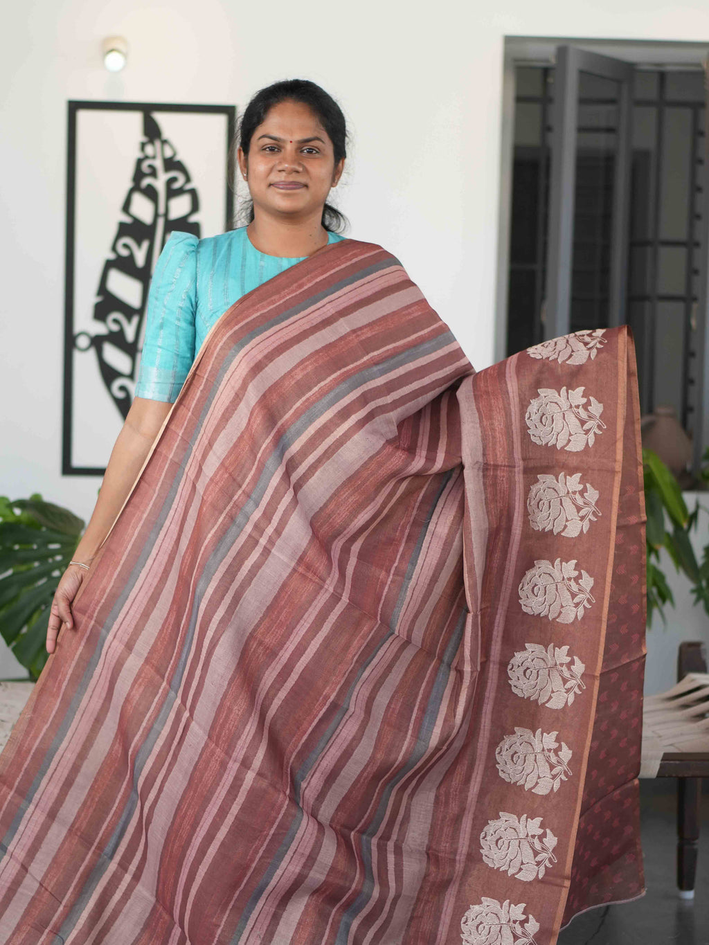 Printed Linen Tissue Sarees Festive Radiance / SKU305 – 005