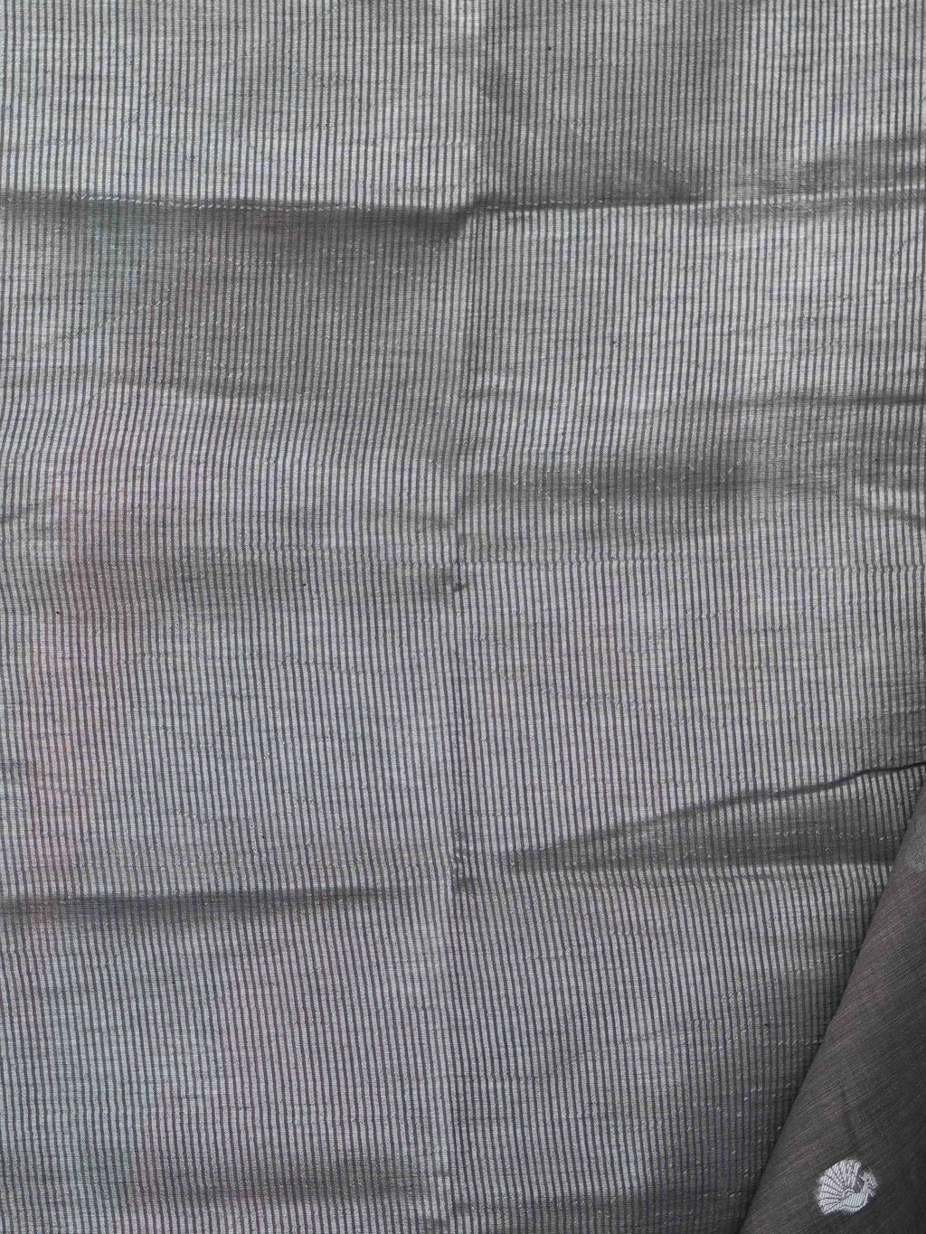 Linen Sarees Refined Grace / SKU304 – 4