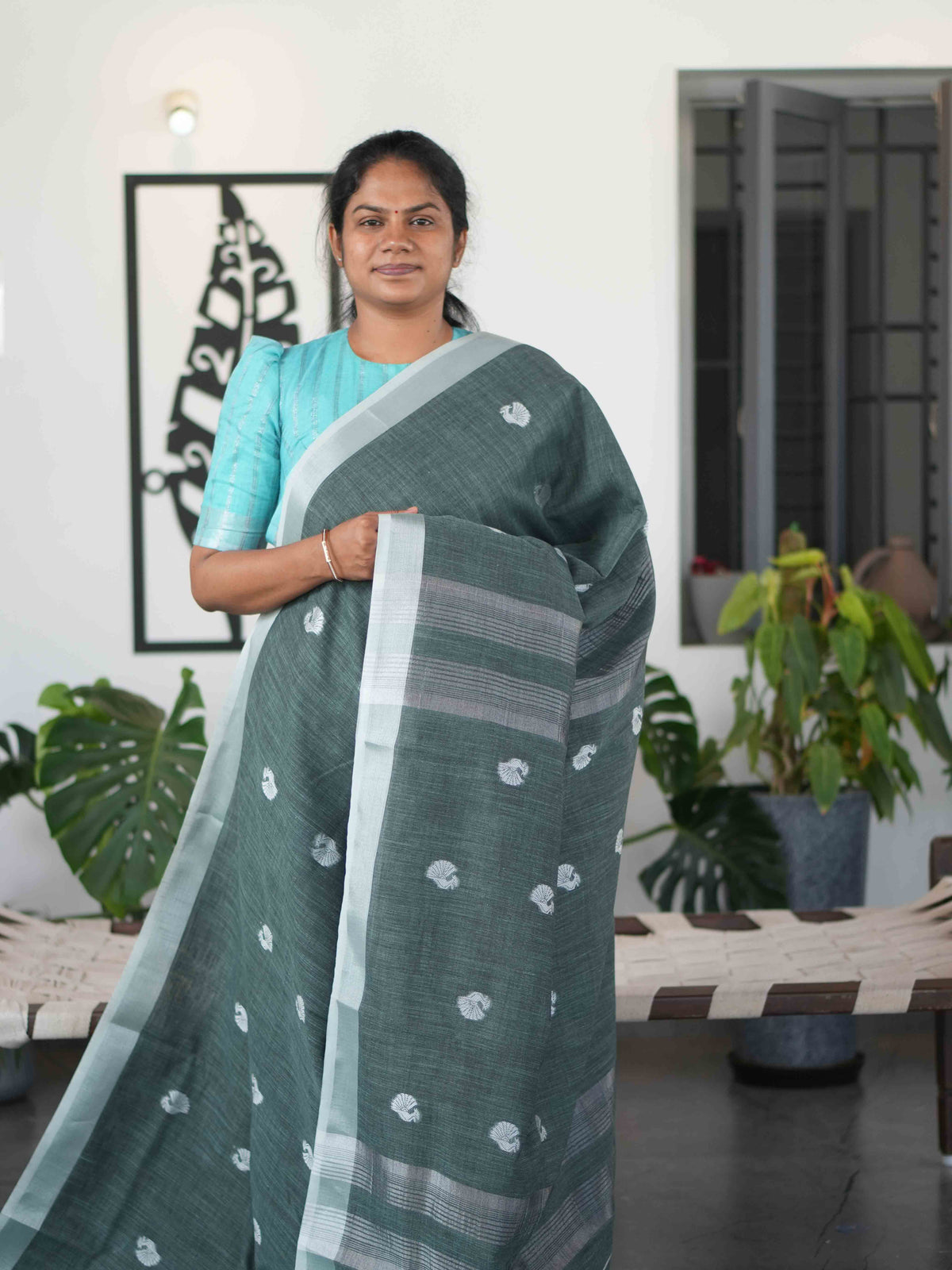 Linen Sarees Timeless Charm / SKU304 – 5