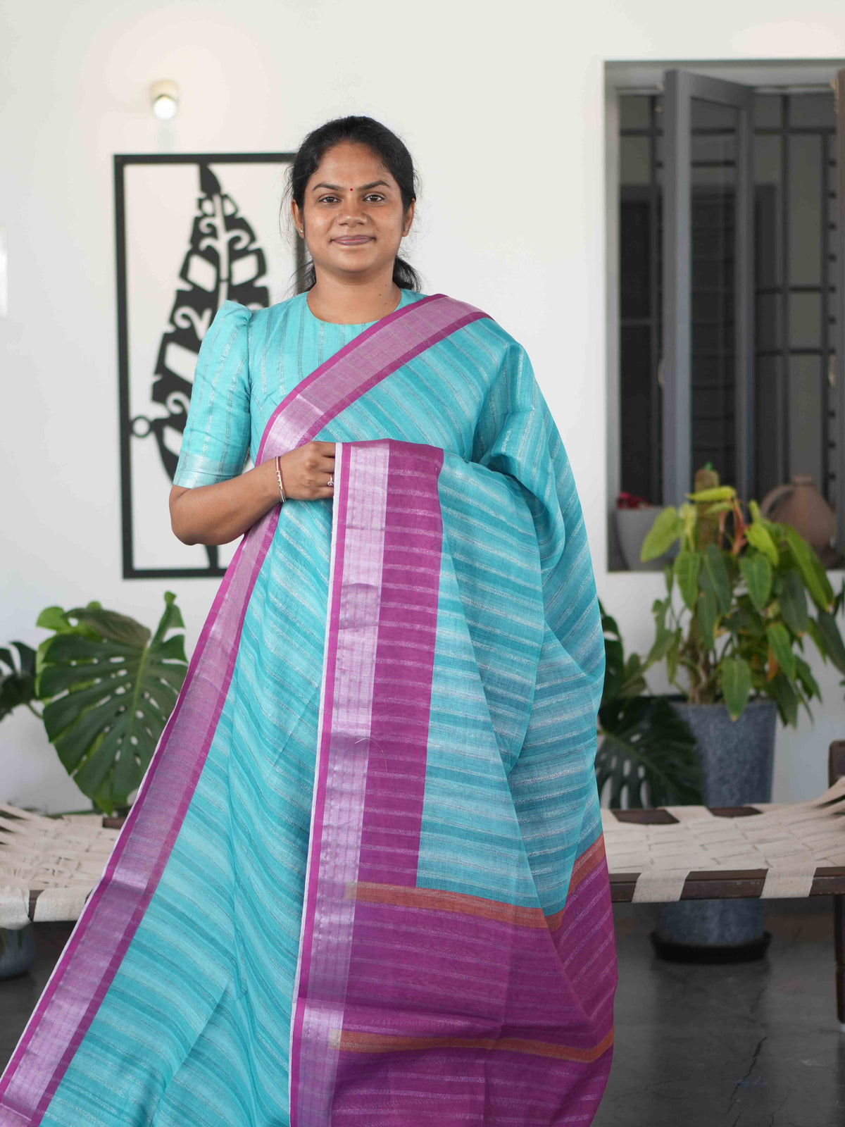 Zari Linen Sarees Classic Weave / SKU284 – 1