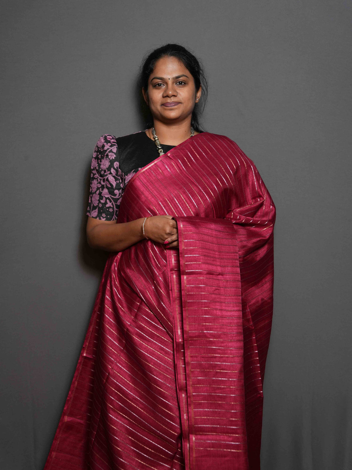 Vaira Oosi Tussar Sarees Royal Heritage / SKU299 – 1