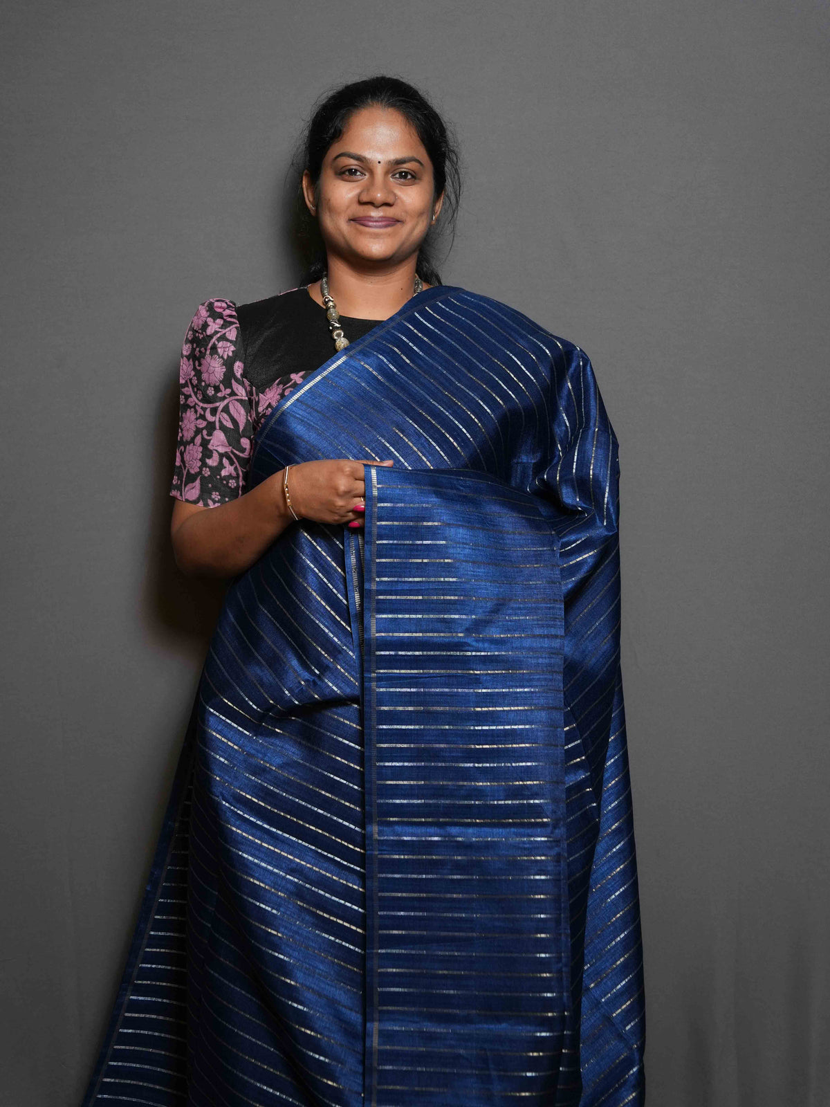 Vaira Oosi Tussar Sarees Classic Prestige / SKU299 – 3