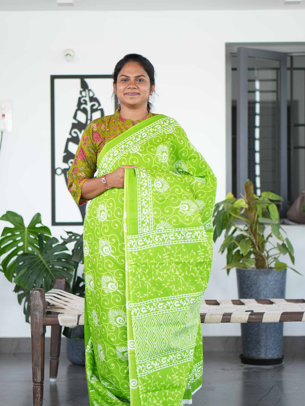 Mul Mul Cotton Sarees Elegant Flow / SKU194 – 11