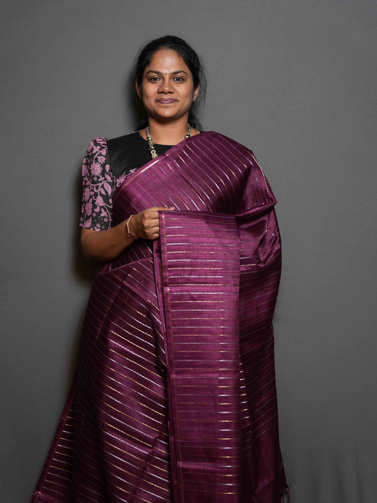 Vaira Oosi Tussar Sarees Noble Elegance / SKU299 – 7