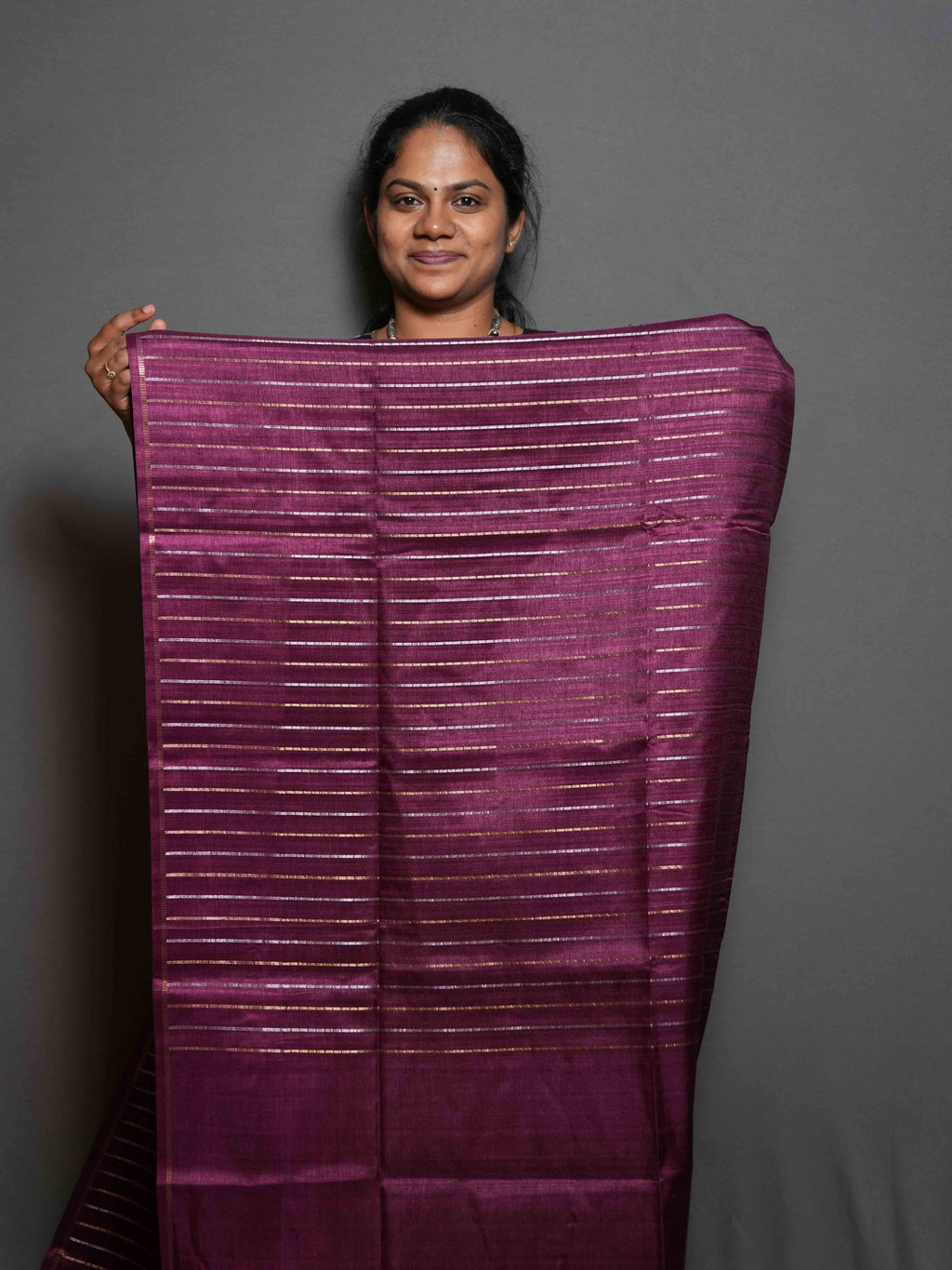 Vaira Oosi Tussar Sarees Noble Elegance / SKU299 – 7