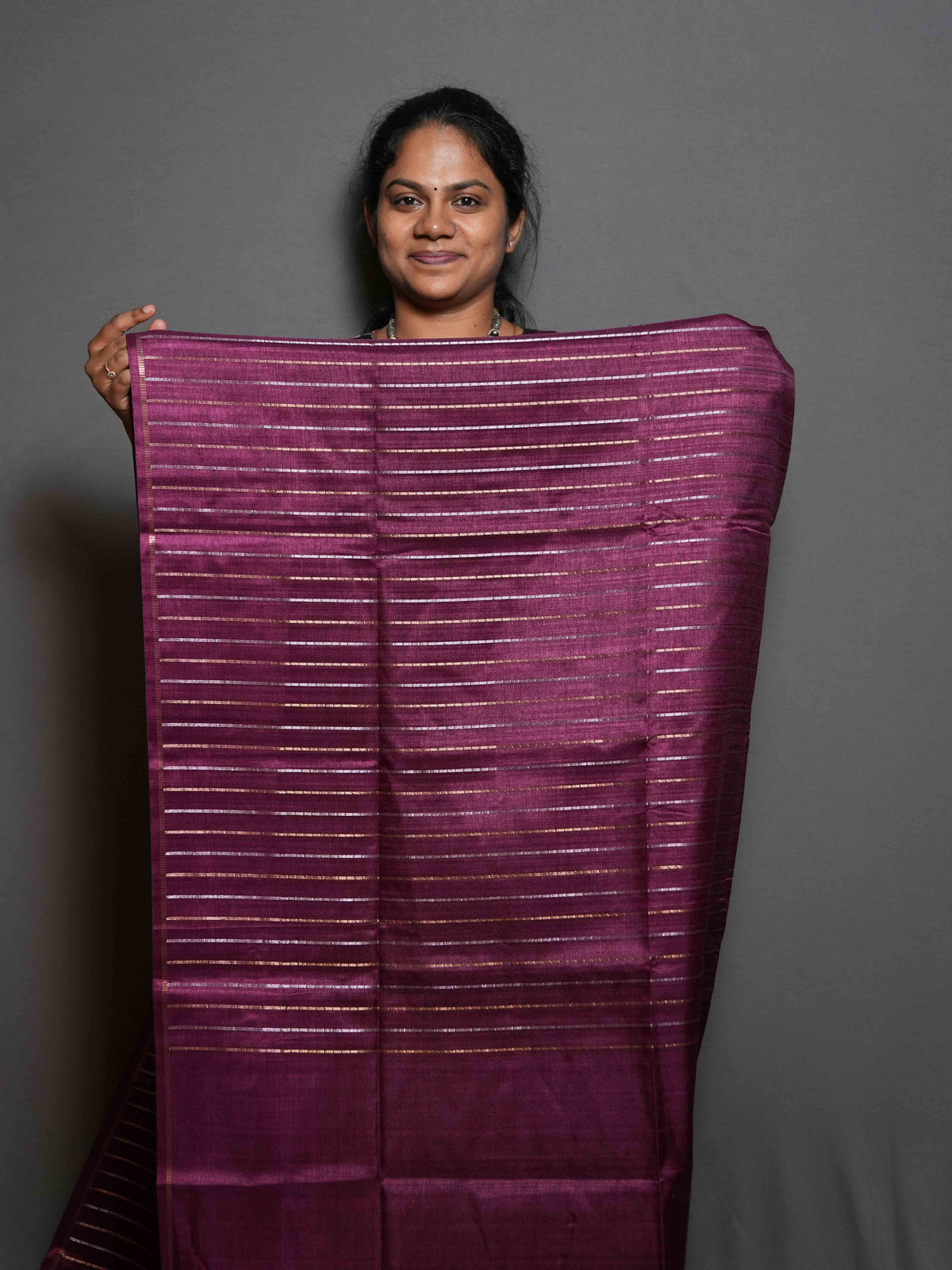 Vaira Oosi Tussar Sarees Noble Elegance / SKU299 – 7
