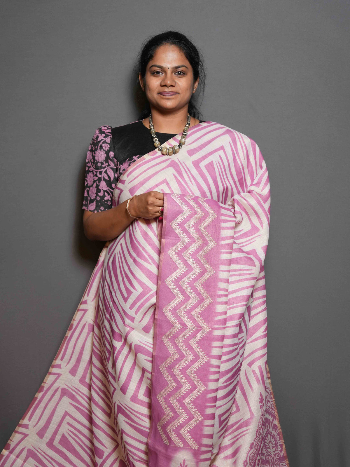 Linen Tissue Sarees Festive Radiance / SKU294 – 1