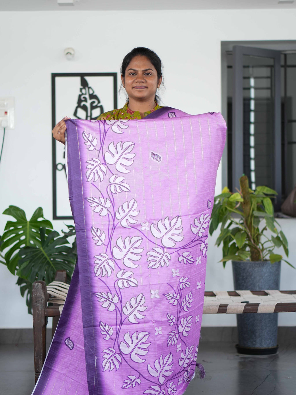 Art Tussar Sarees Elegant Canvas / SKU196 – 2
