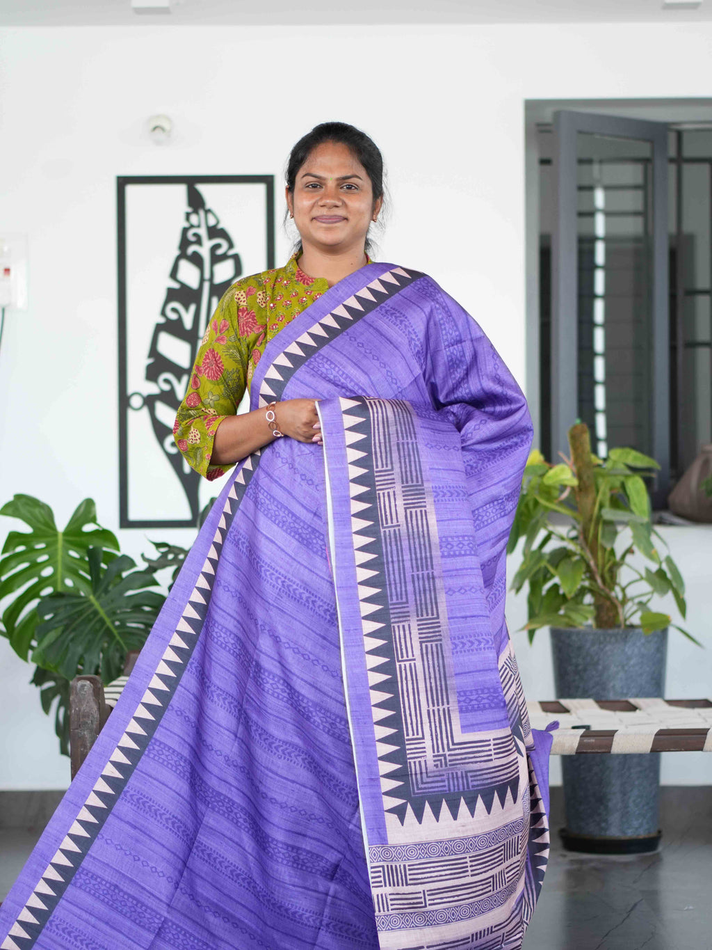 Printed Tussar Sarees Charming Prints / SKU217 – 5