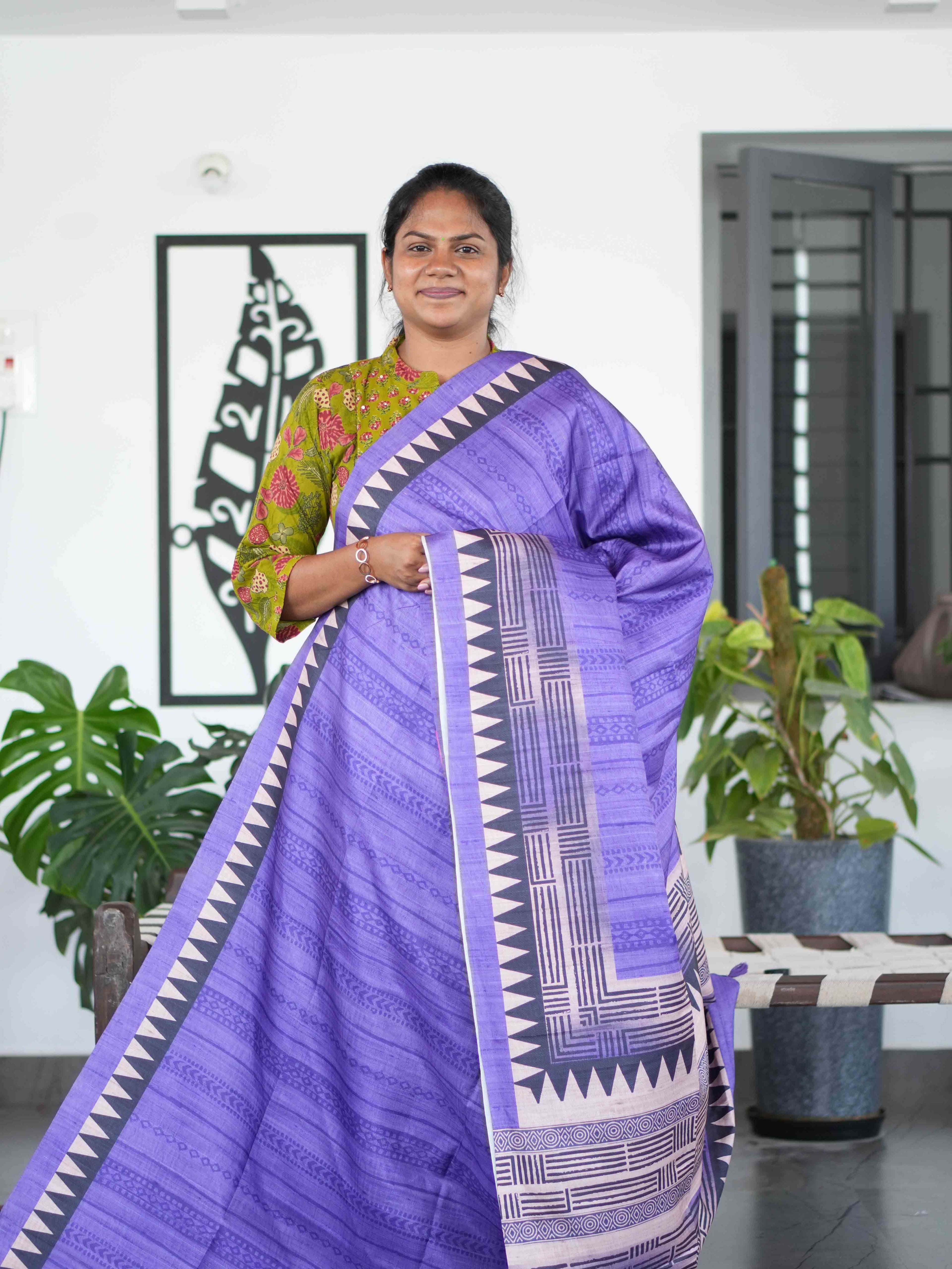 Printed Tussar Sarees Charming Prints / SKU217 – 5