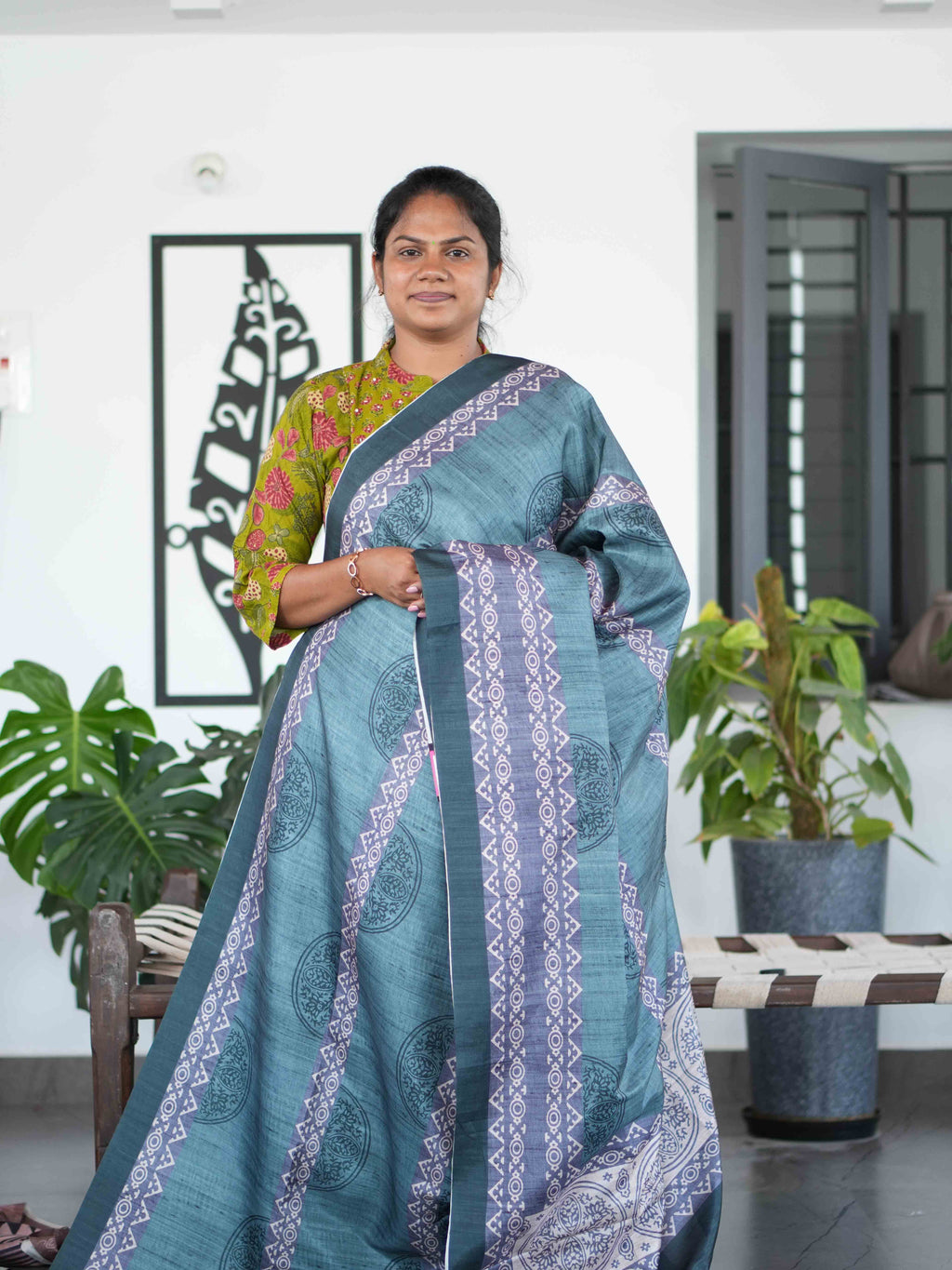 Printed Tussar Sarees Modern Canvas / SKU217 – 6