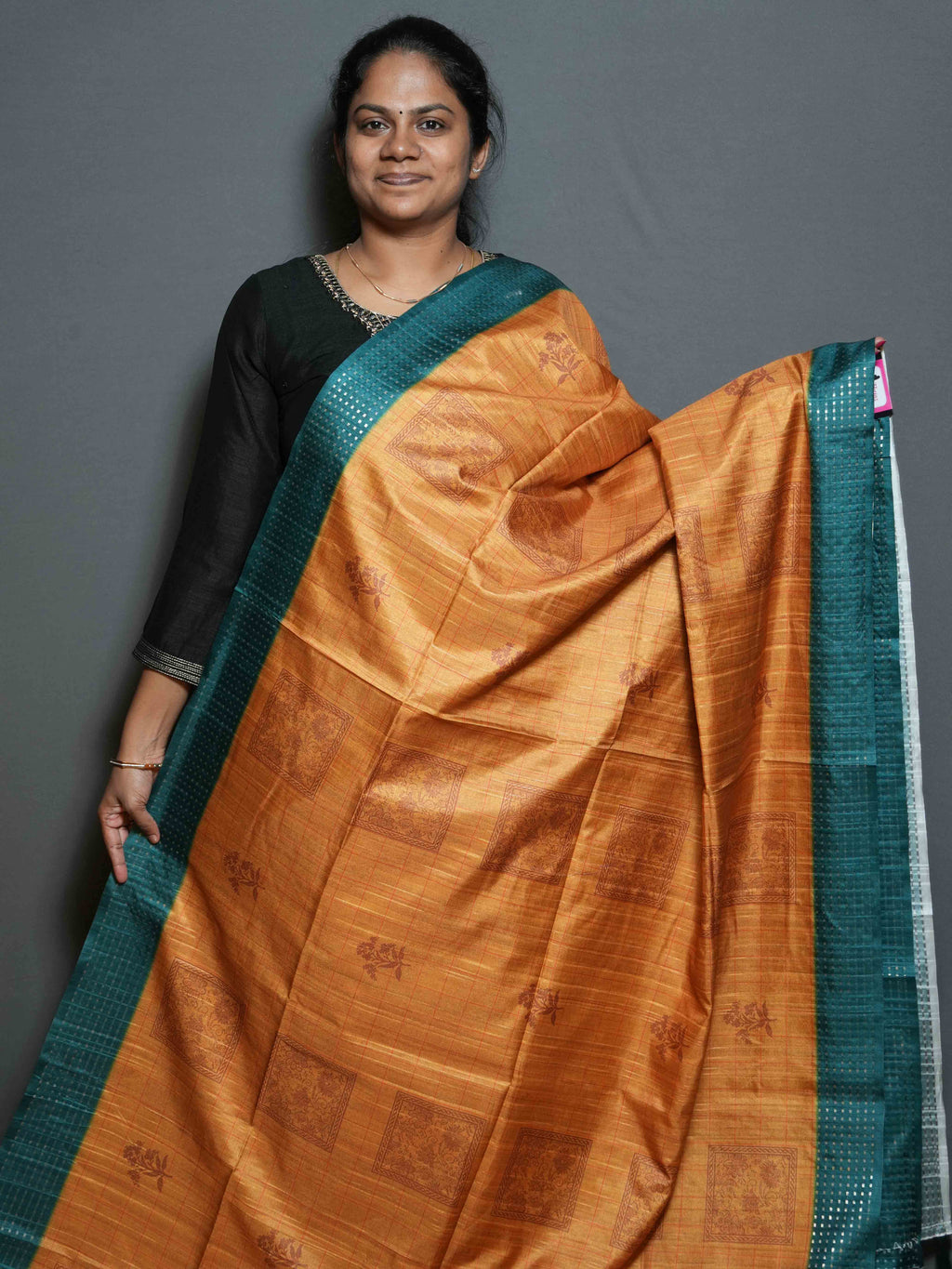 Heritage Checks Tussar Sarees Classic Checks / SKU308 – 1