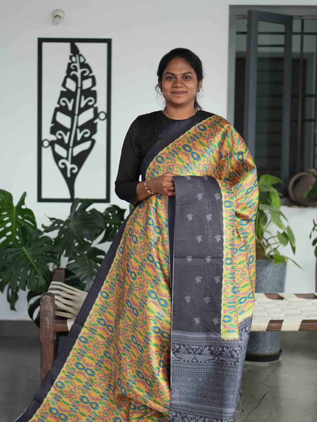Tissue Bhukara Sarees Graceful Weave / SKU207 – 3