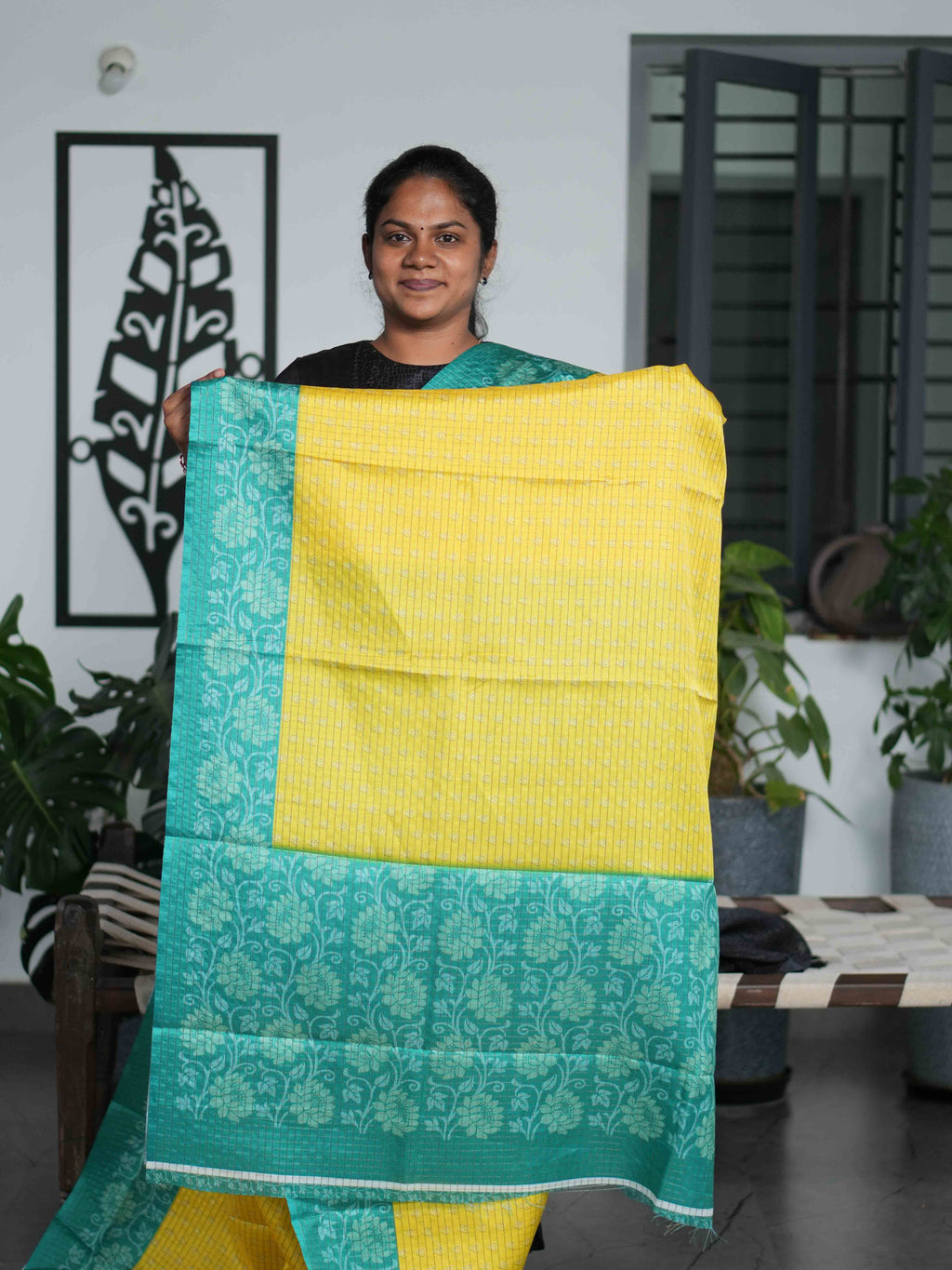 Semi Tussar Sarees Elegant Heritage / SKU211 – 1
