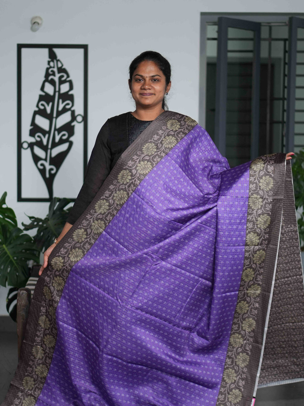 Semi Tussar Sarees Timeless Grace / SKU211 – 2