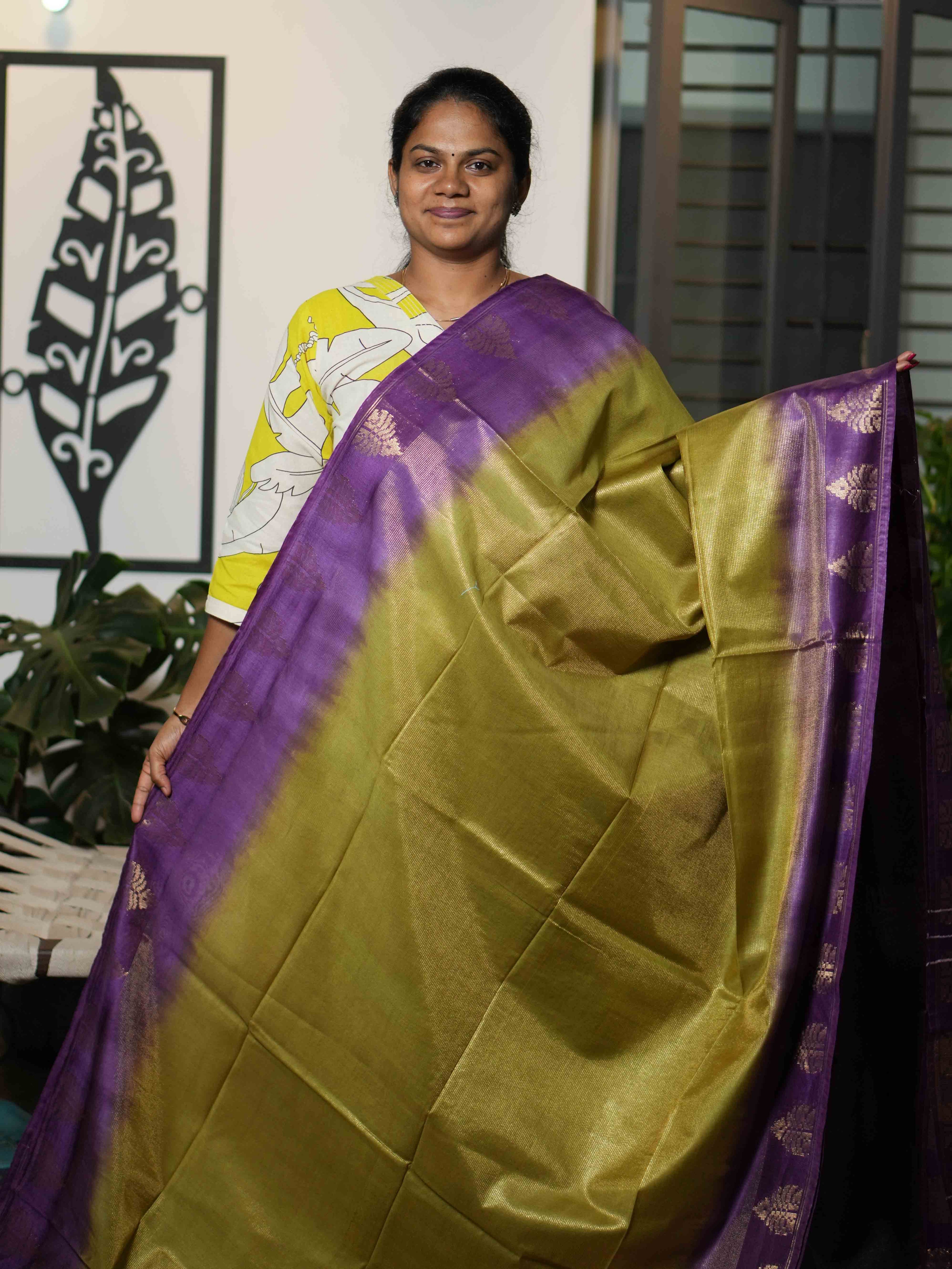Tissue Staple Sarees Royal Splendor / SKU212 – 23