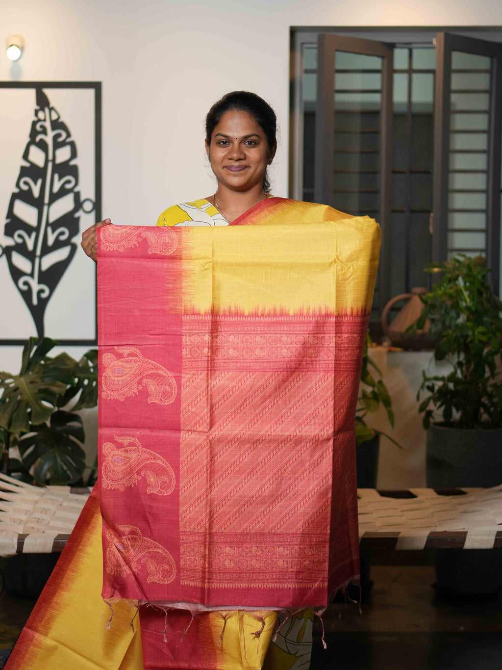 Tissue Bhukara Sarees Elegant Harmony / SKU213 – 4